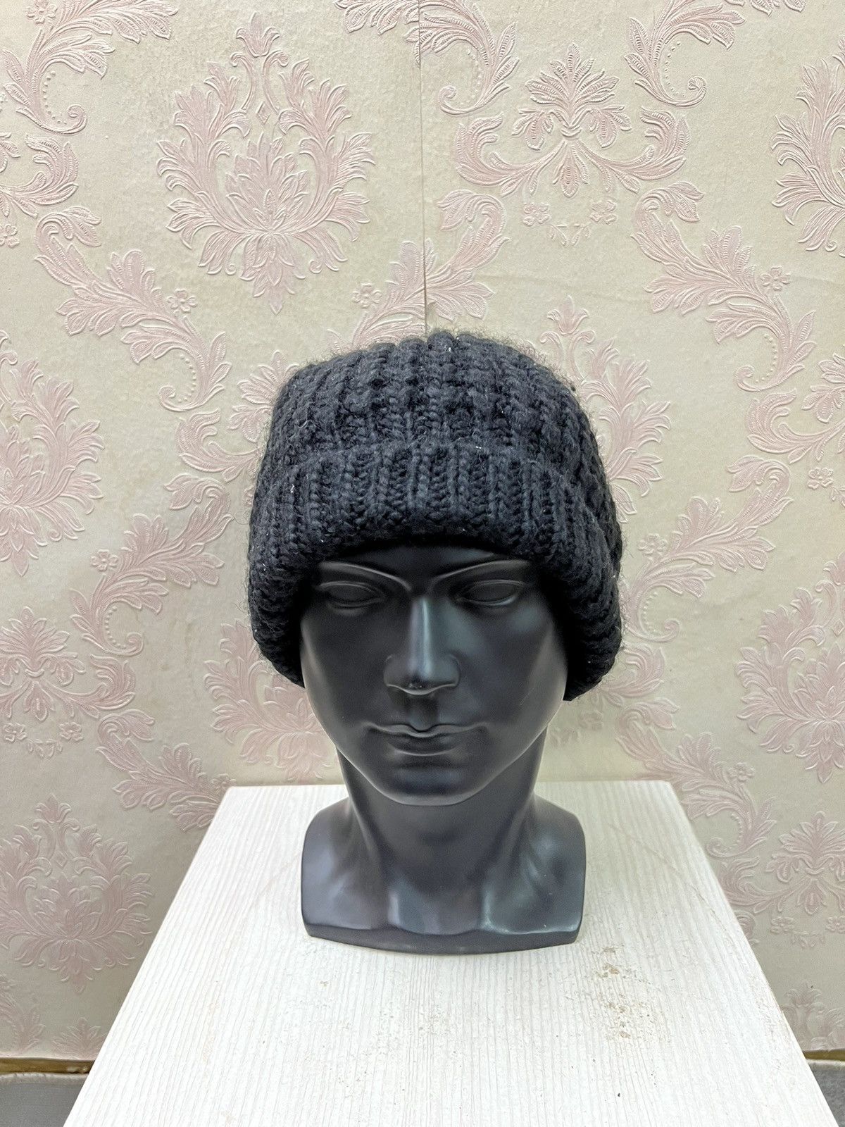 Japanese Brand Japanese brand Uniqlo Crochet Beanie Hats Size ONE SIZE - 2 Thumbnail
