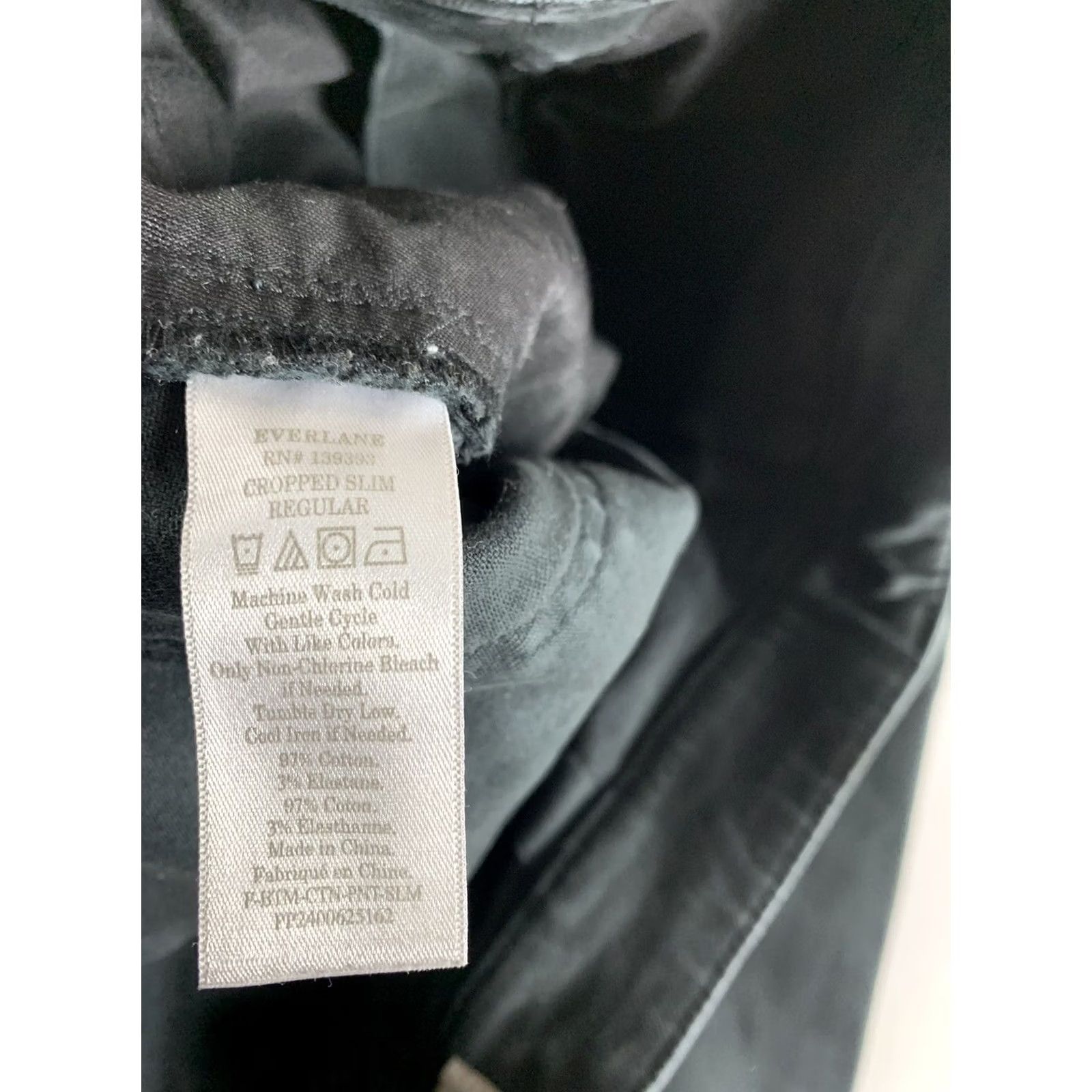 Everlane EVERLANE JEANS WOMENS BLACK CROPPED SLIM REGULAR 28X25 Size 28" / US 6 / IT 42 - 7 Thumbnail