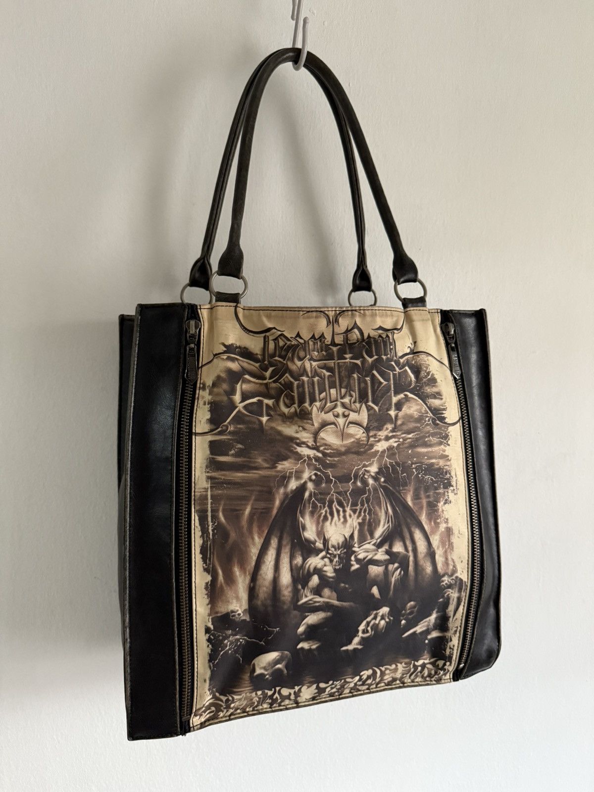 Jean Paul Gaultier AW2001 Rare Vintage Jean paul gaultier Satan/gargoyle bag Size ONE SIZE - 2 Thumbnail