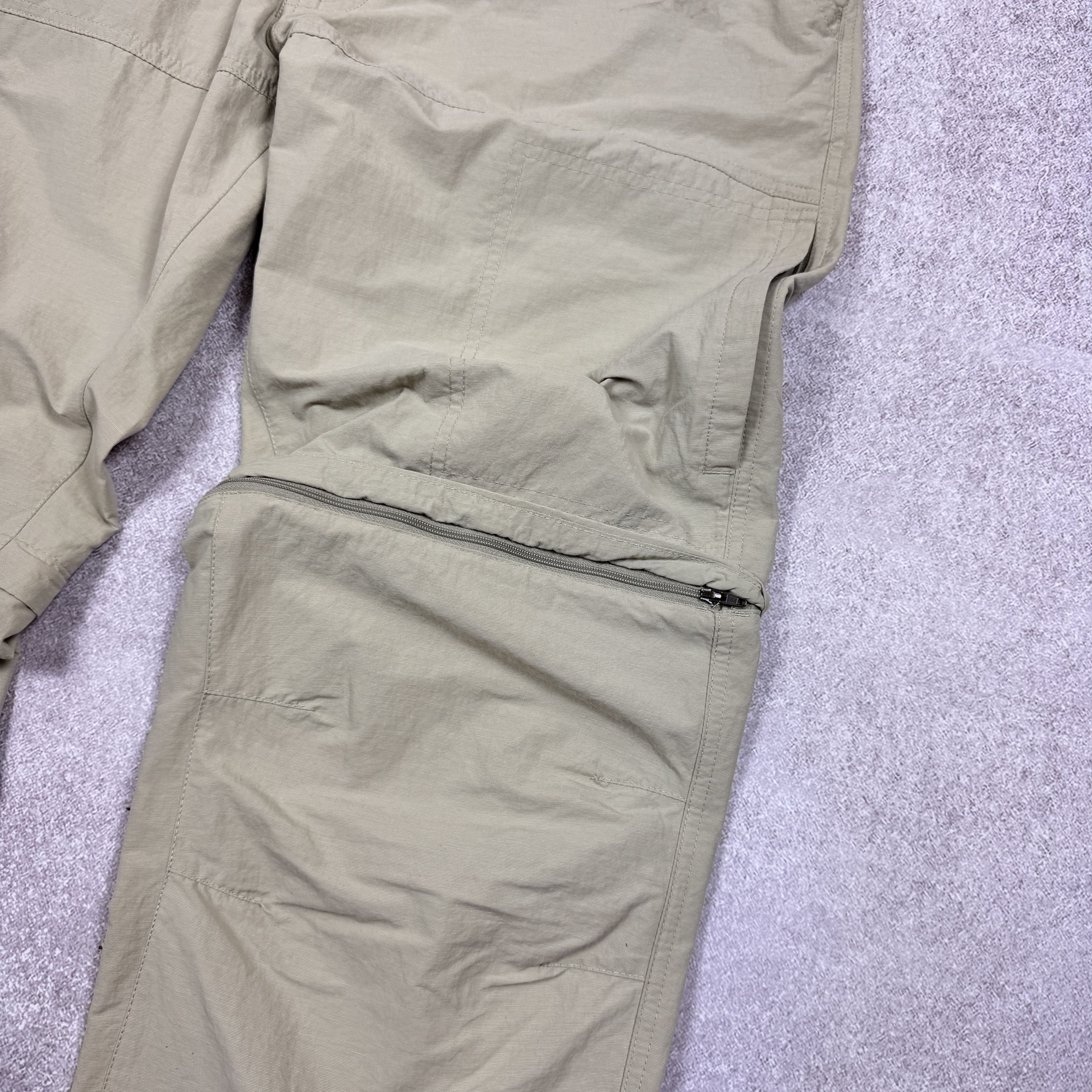 Fjallraven Fjallraven Cape Point MT Zip Off Trousers pants EU 54 US 37 Size US 37 - 9 Thumbnail