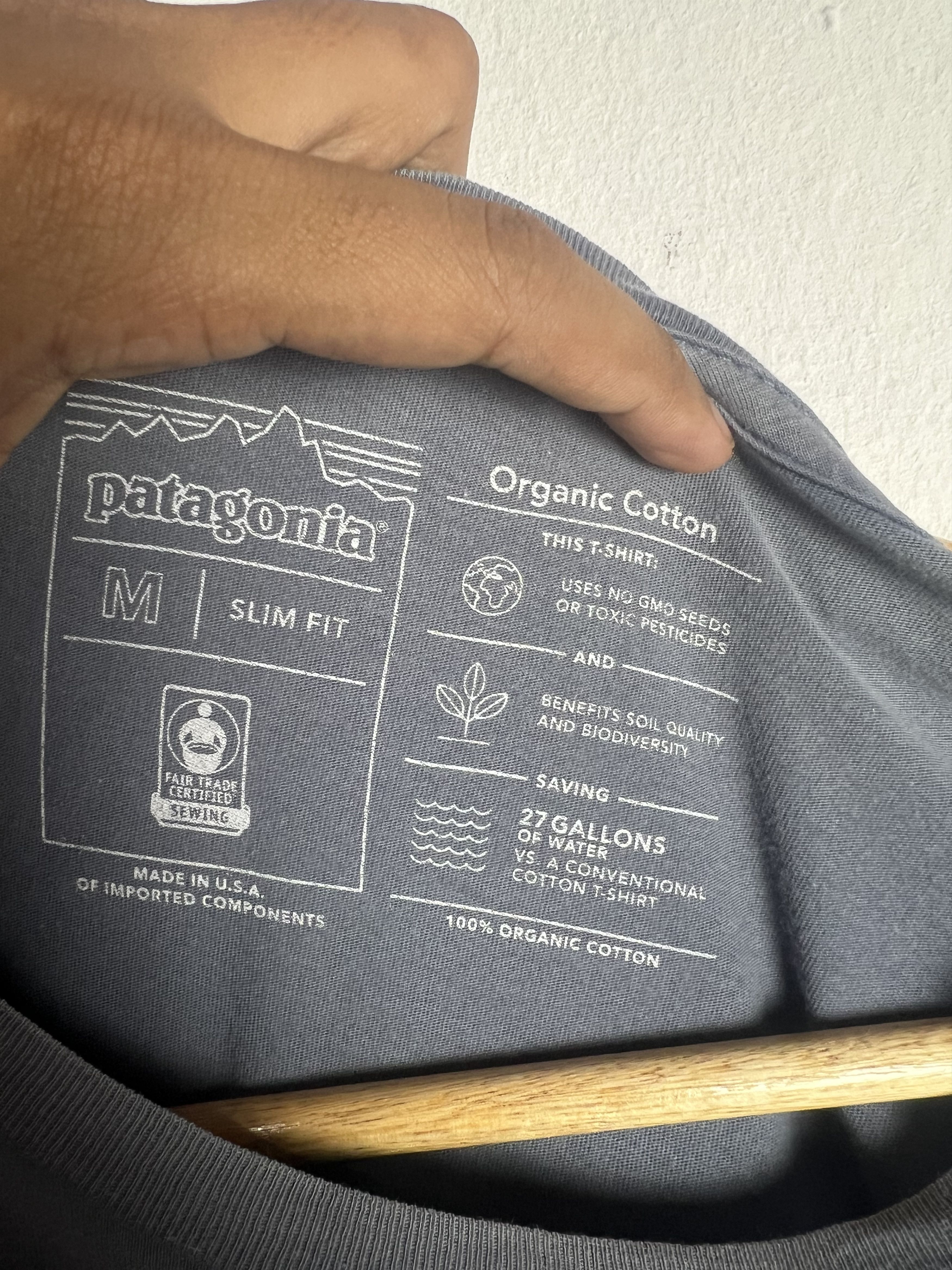 Patagonia Patagonia "Built To Ensure" Organic Tee Size US M / EU 48-50 / 2 - 8 Thumbnail