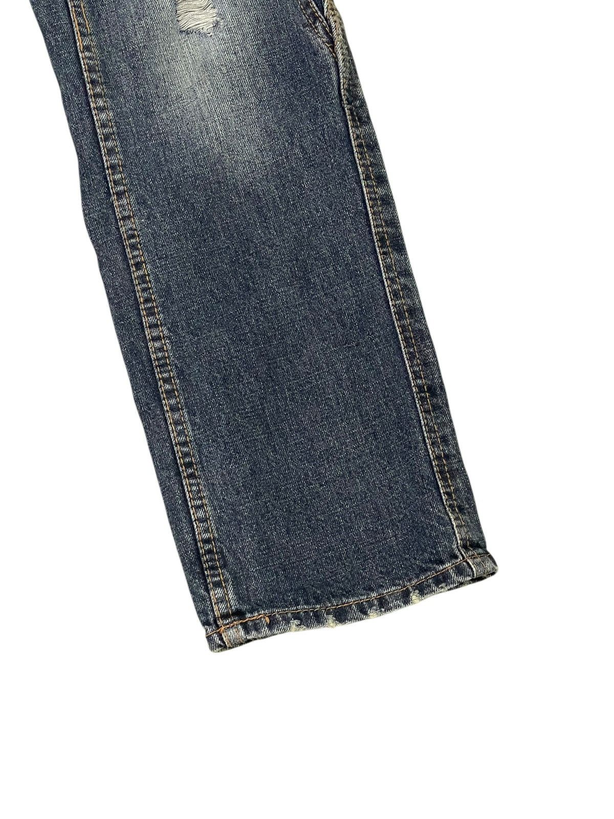 Japanese Brand Slim Jeans Made in Heaven Faded Distress 7🟦 Size US 33 - 3 Thumbnail