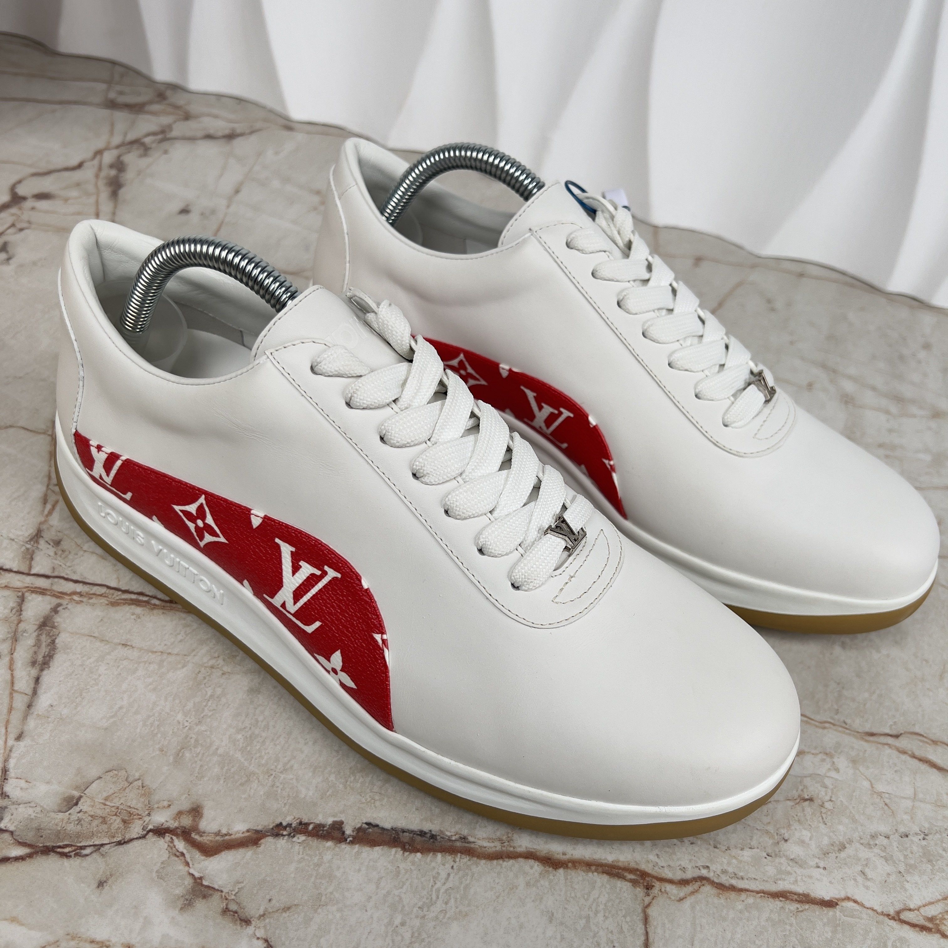 Louis Vuitton × Supreme LV x Supreme Sneakers Monograms Leather Size US 8.5 / EU 41-42 - 4 Thumbnail