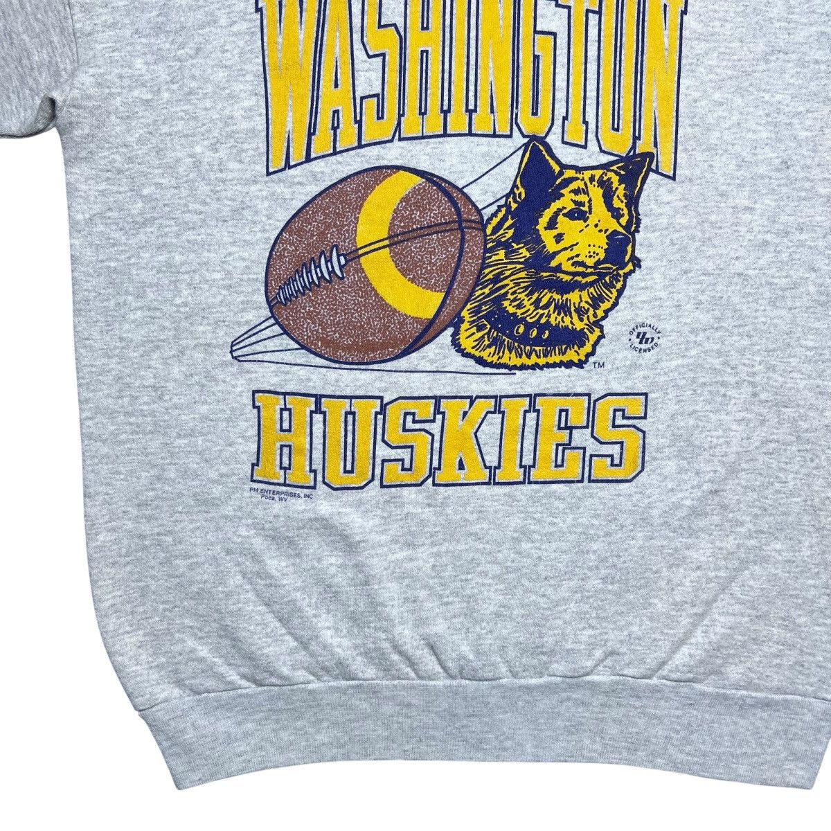 NCAA 90s Washington Huskies Spell Out Mascot Football Sweatshirt Size US L / EU 52-54 / 3 - 6 Thumbnail