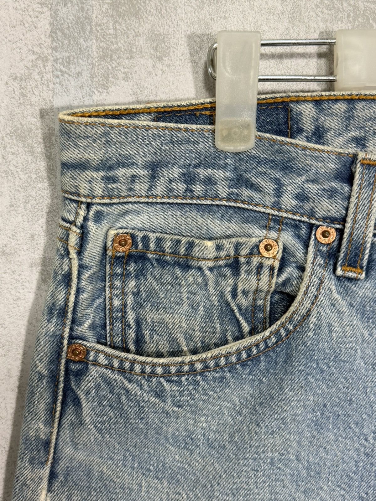 Levi's Vintage Clothing VINTAGE 90s LEVIS 501xx Made in Usa Size US 31 - 8 Thumbnail