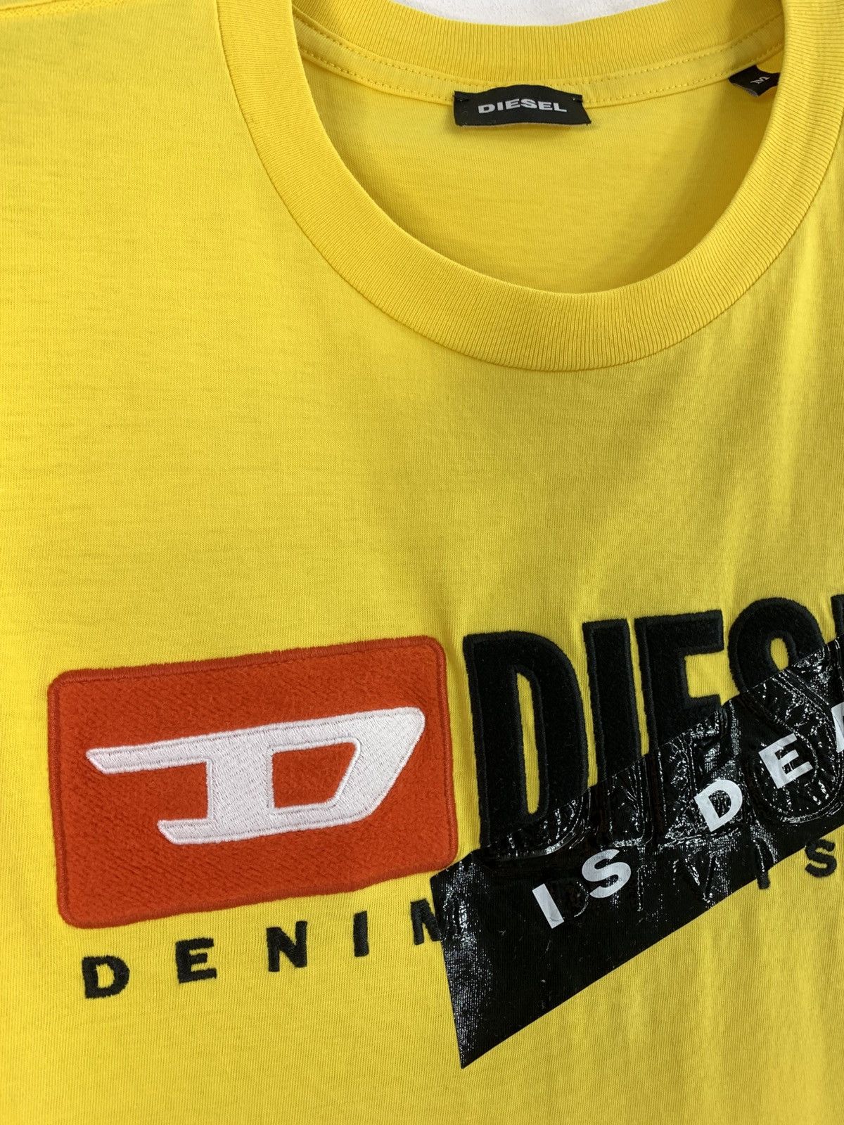 Diesel × Diesel Black Gold Diesel “Is Dead” Yellow T-Shirt M Size Size US M / EU 48-50 / 2 - 4 Thumbnail