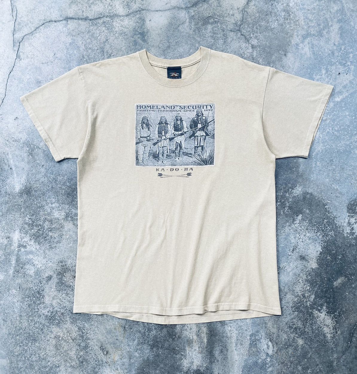 Vintage Vintage 90s Fighting Terrorism Rare Tees Size US XL / EU 56 / 4 - 1 Thumbnail