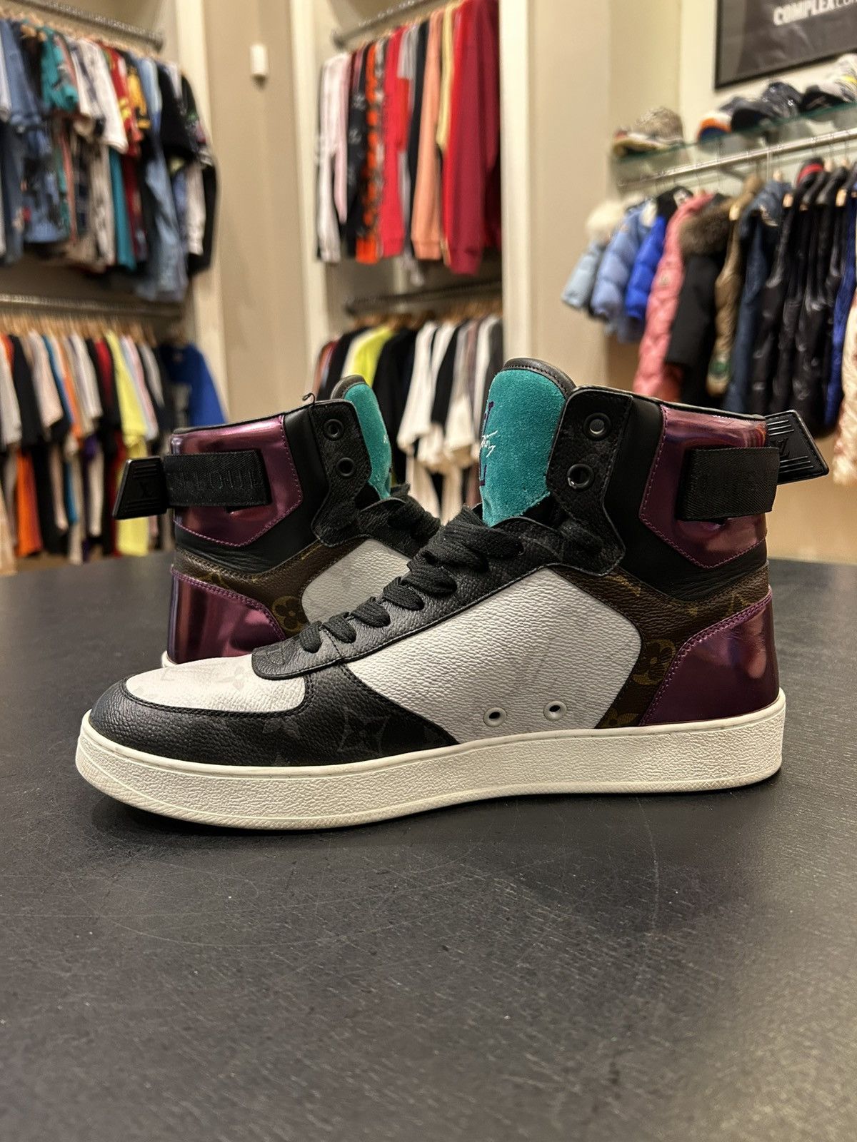 Louis Vuitton Louis Vuitton Monogram High Top Sneakers Size US 7 / EU 40 - 3 Thumbnail