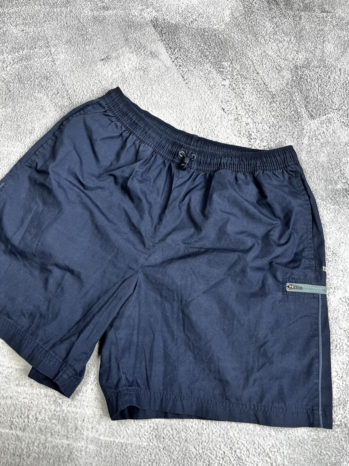 Nike Nike shorts vintage 90s size xl Size US 34 / EU 50 - 2 Thumbnail