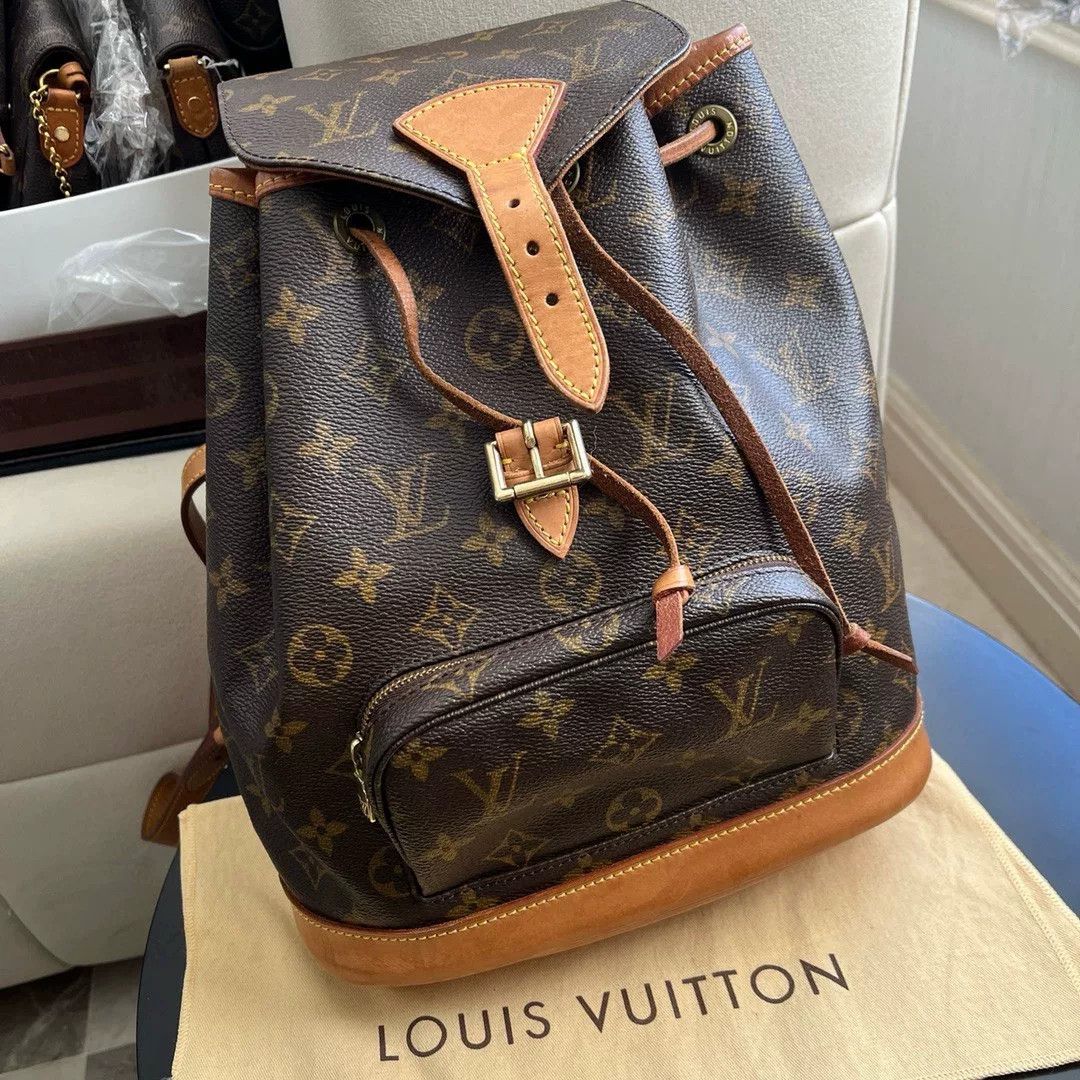 Louis Vuitton Pre-loved Bag Very good condition Size ONE SIZE - 1 Thumbnail