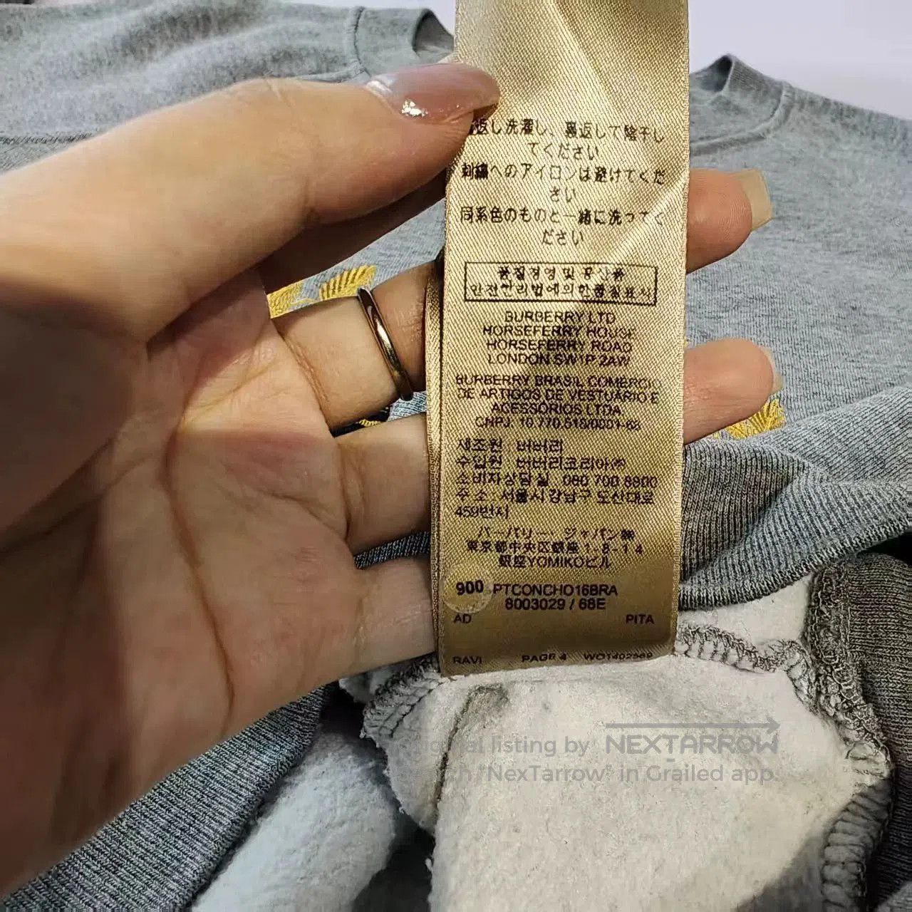 Burberry burberry embroidered crewneck sweatshirt size small. Size US S / EU 44-46 / 1 - 7 Thumbnail