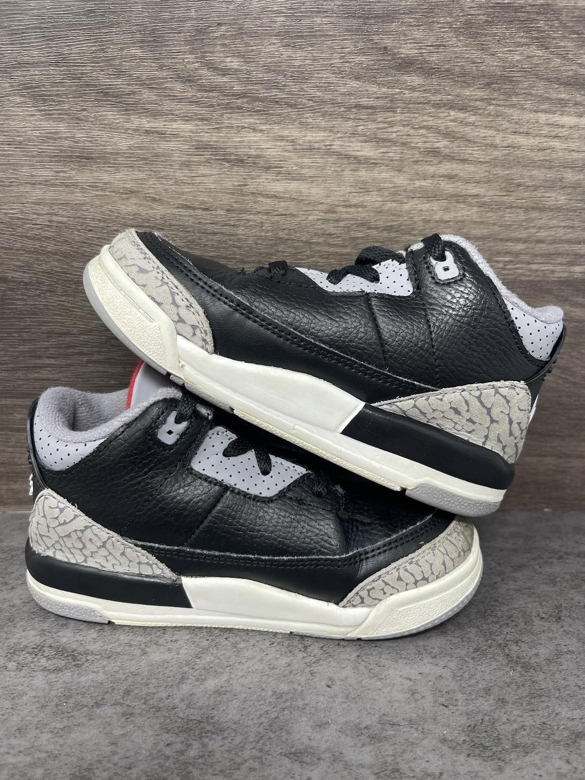 Nike Air Jordan 3 Retro Shoes Kids Size 10C PS Black Cement Nike Size US 10 / EU 43 - 2 Thumbnail