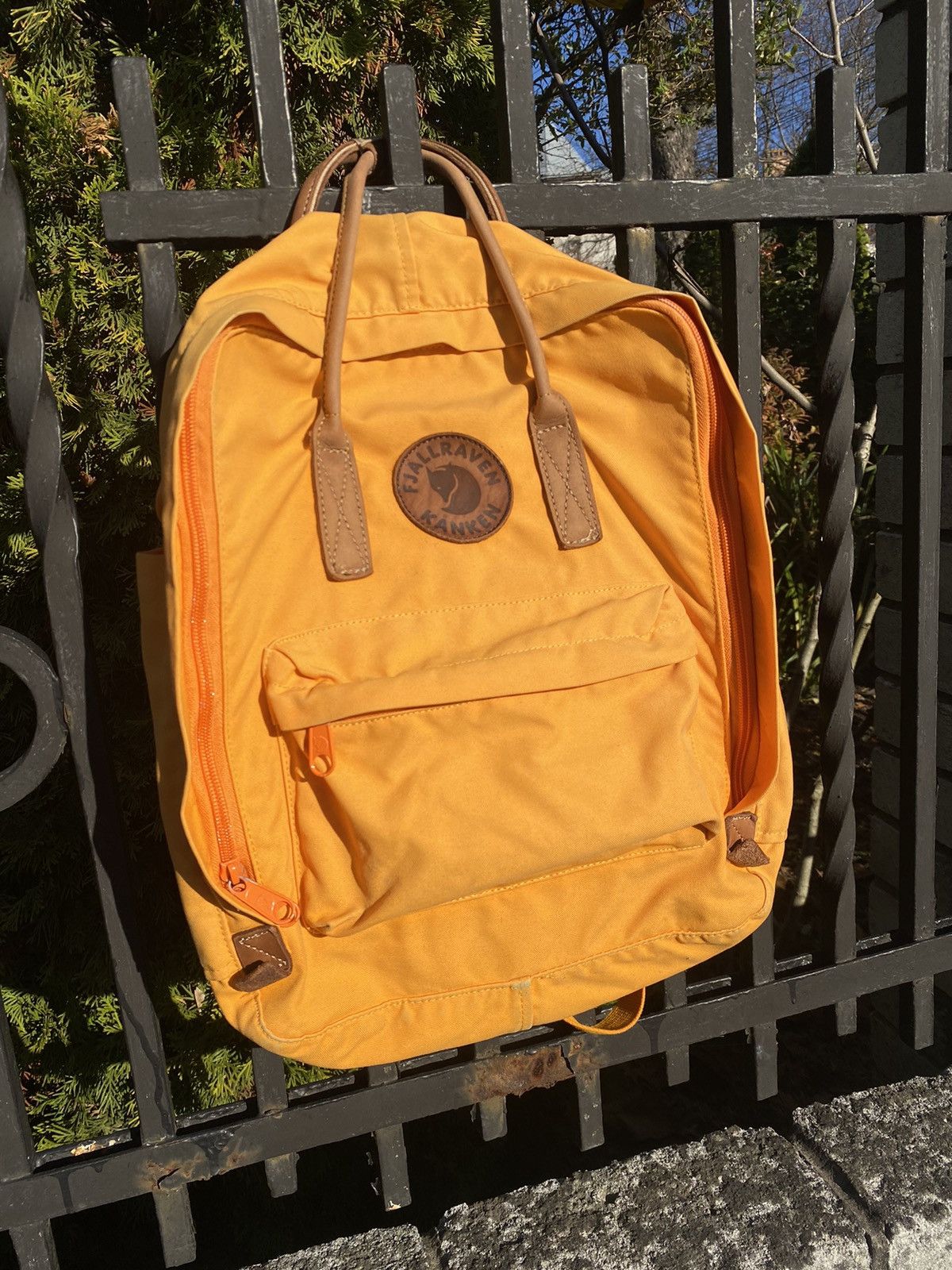 Fjallraven × Vintage Vintage Backpack Fjallraven Kanken No.2 Laptop 15 Acorn Size ONE SIZE - 2 Thumbnail