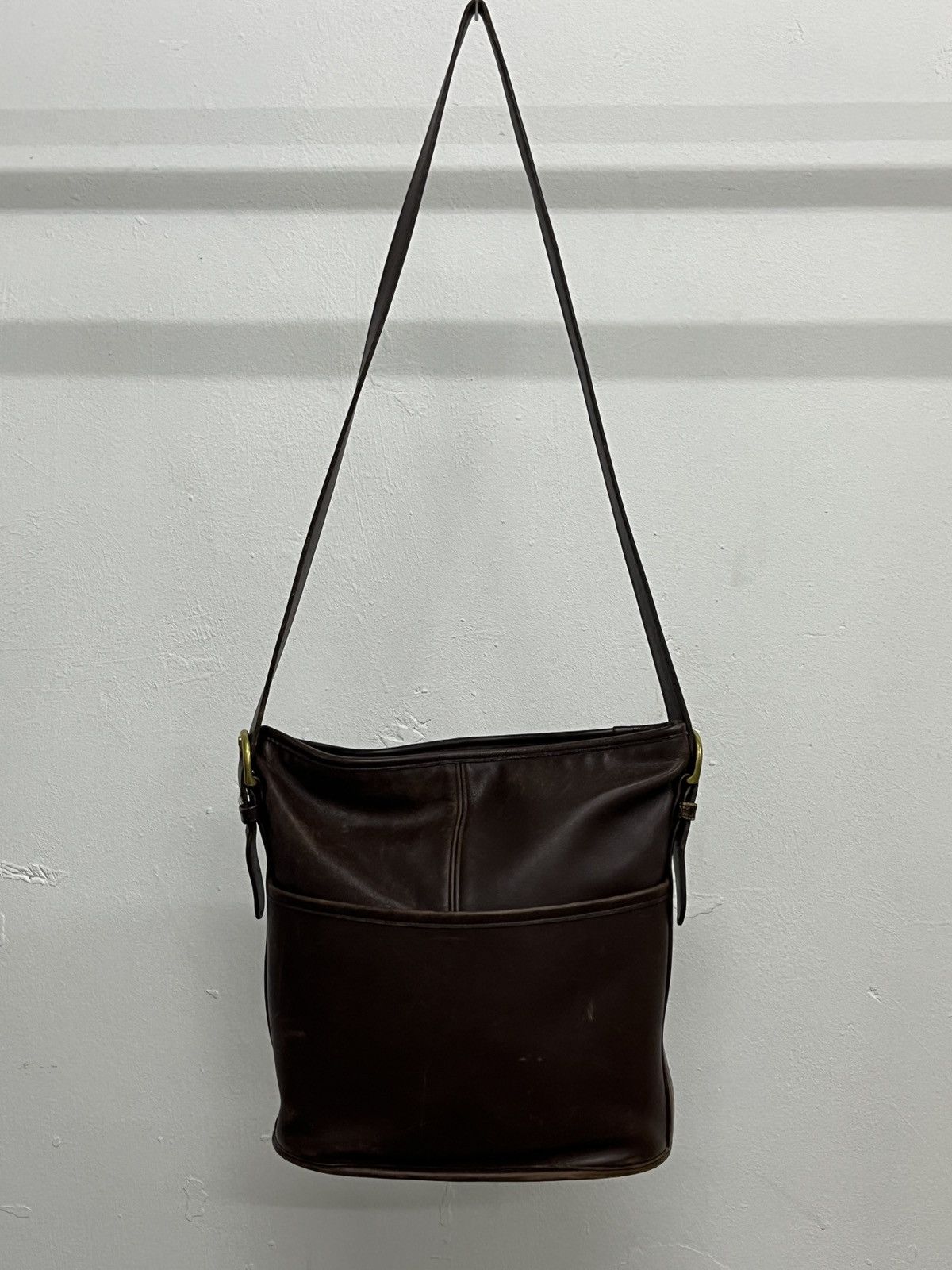 Coach Coach Vintage Tanned Patina Cowhide Leather Bucket Bag Size ONE SIZE - 1 Thumbnail