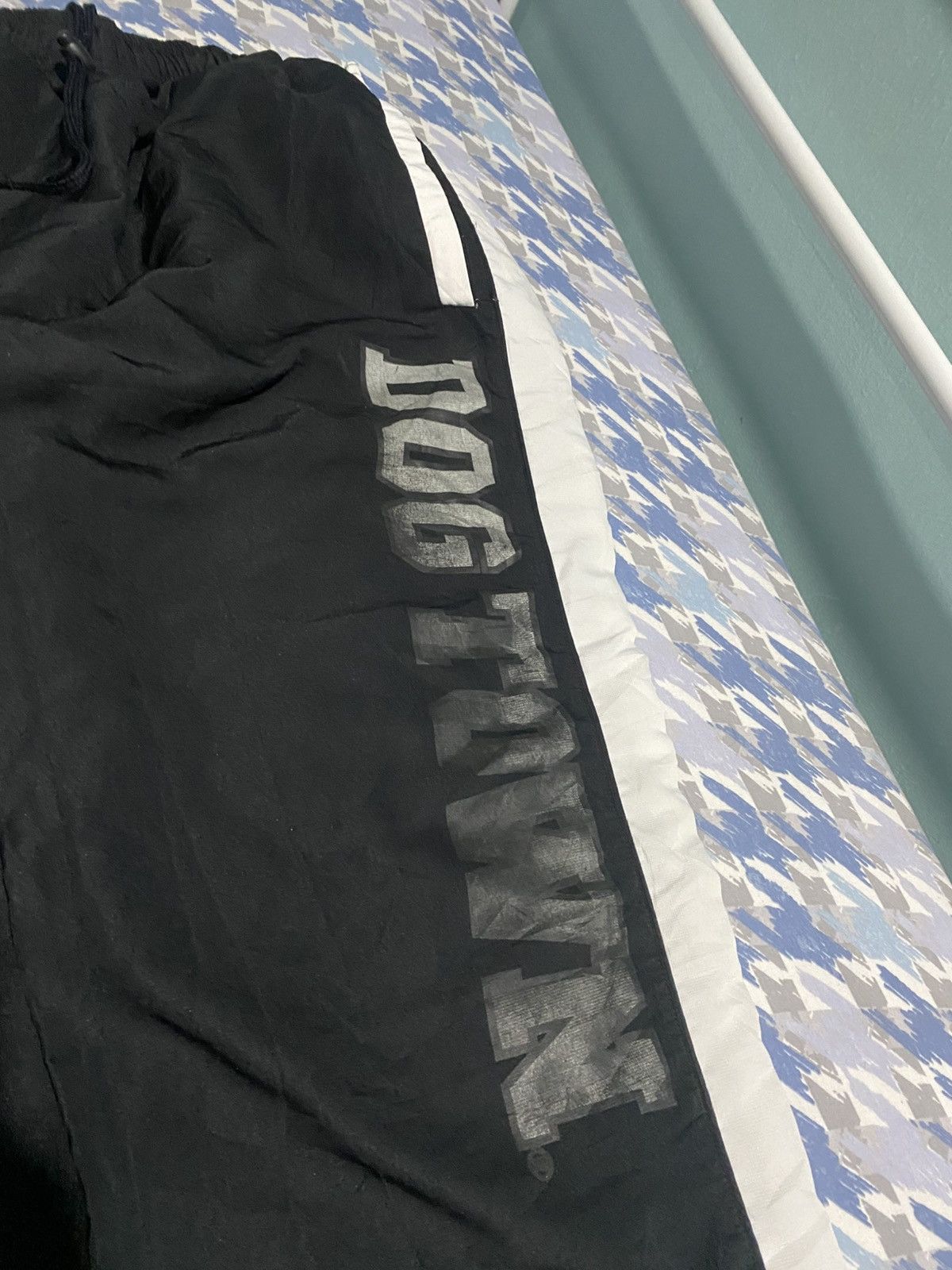Dogtown vtg dogtown baggy trackpant Size US 30 / EU 46 - 3 Thumbnail