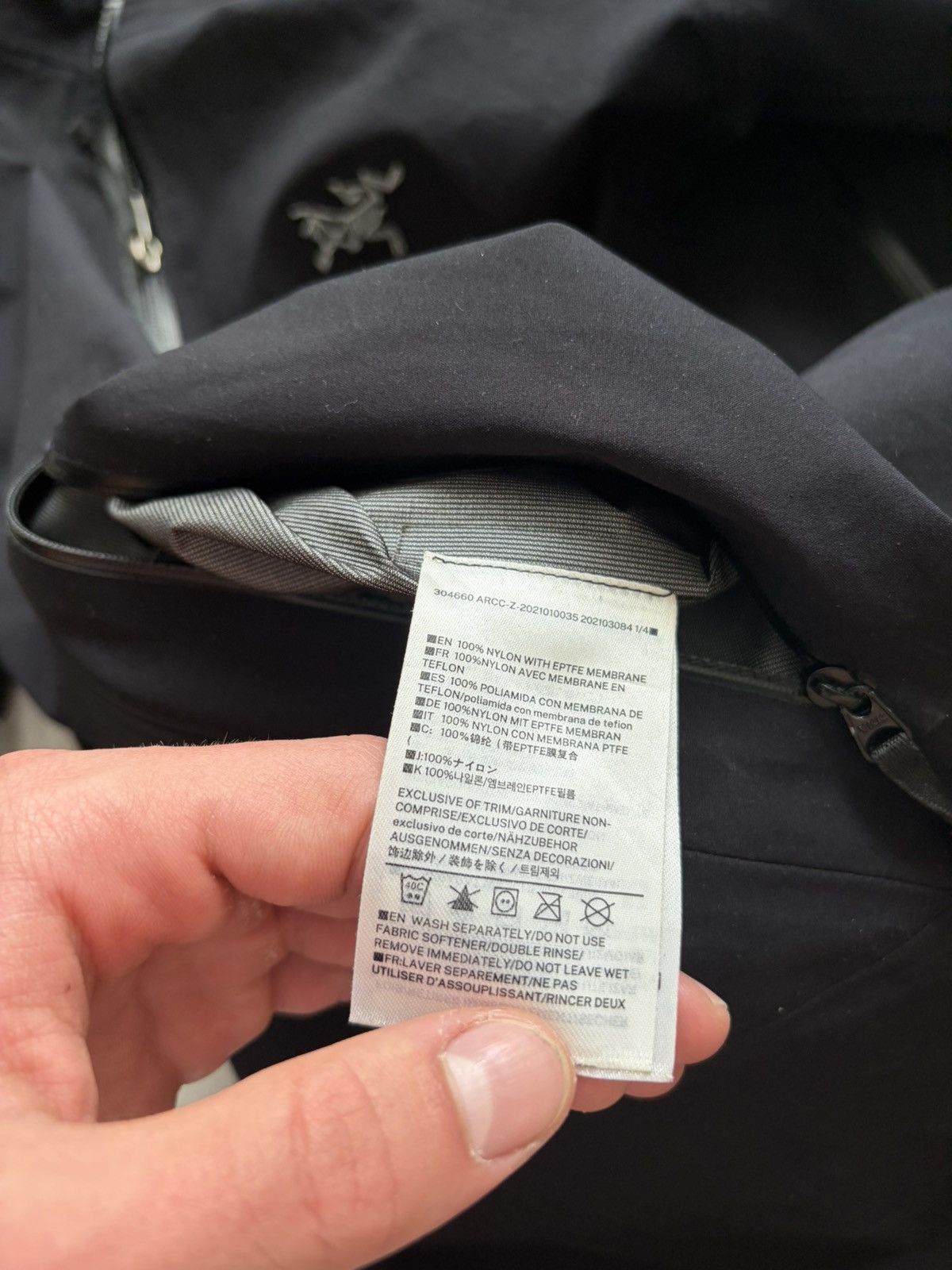 Arc'teryx ARCTERYX BETA LT JACKET Size US S / EU 44-46 / 1 - 16 Thumbnail