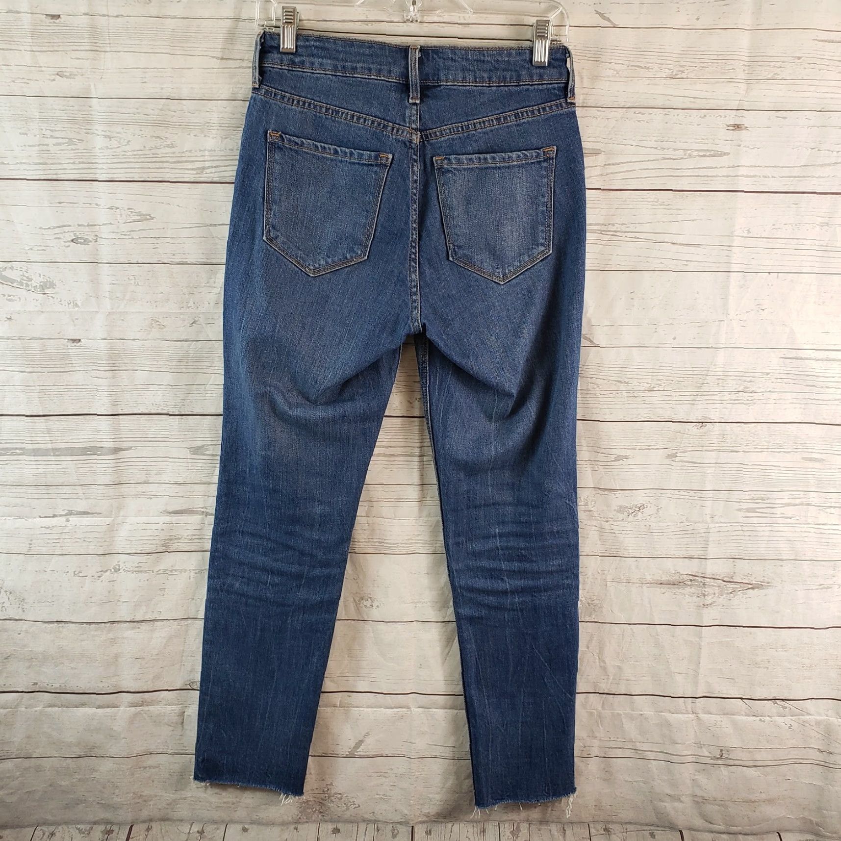Old Navy Old Navy Womens Power Straight Jeans Sz 2 Blue Medium Wash Raw Hem Jeans Womens 2 Blue Medium Wash Straight Body Rise 9.5 Inseam 27.5 In Waist 14" Size 26" / US 2 / IT 38 - 3 Thumbnail