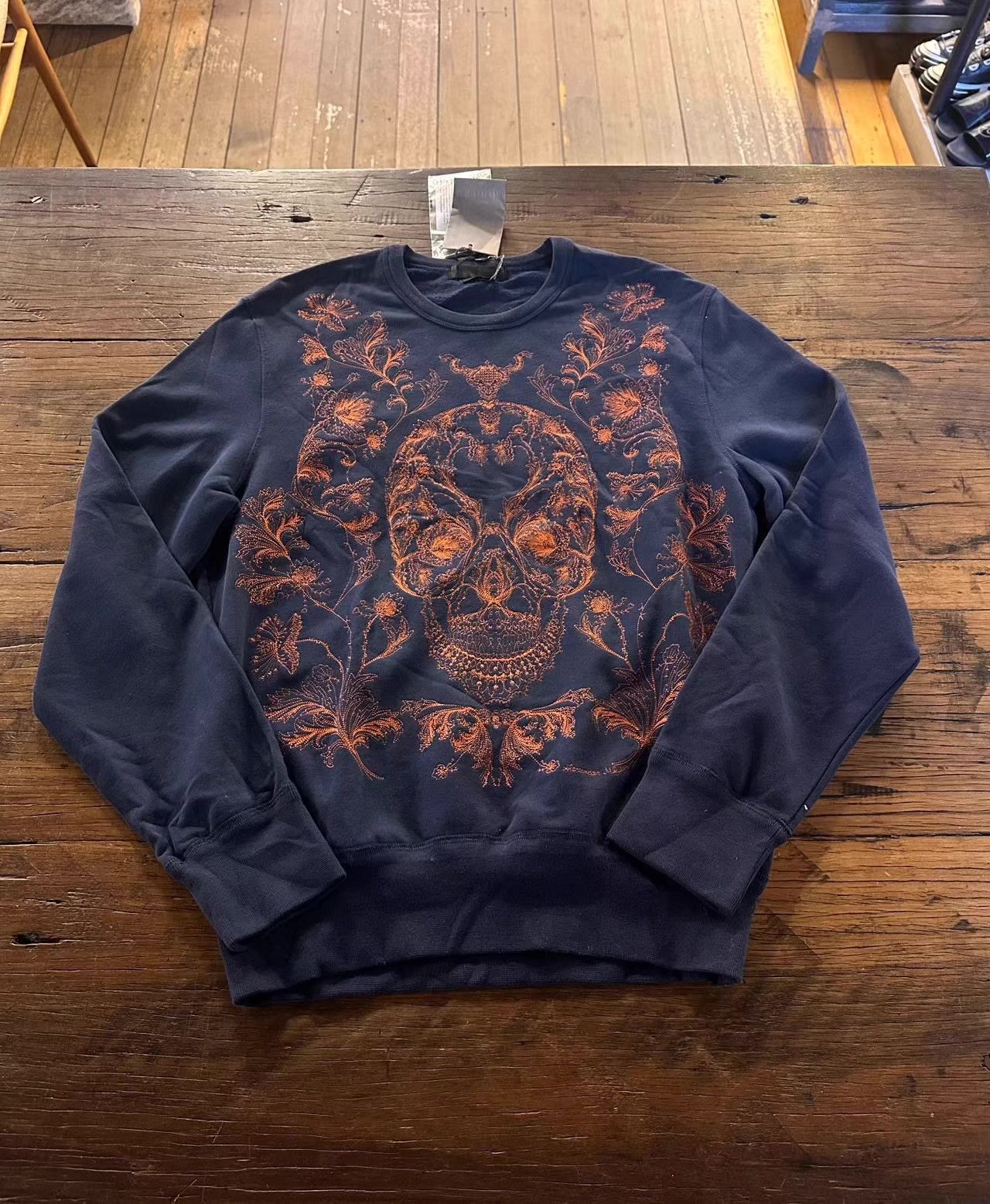 Alexander McQueen Alexander McQueen 15SS Dark Embroidered Skull Sweatshirt Ｑ25 Size US S / EU 44-46 / 1 - 1 Thumbnail
