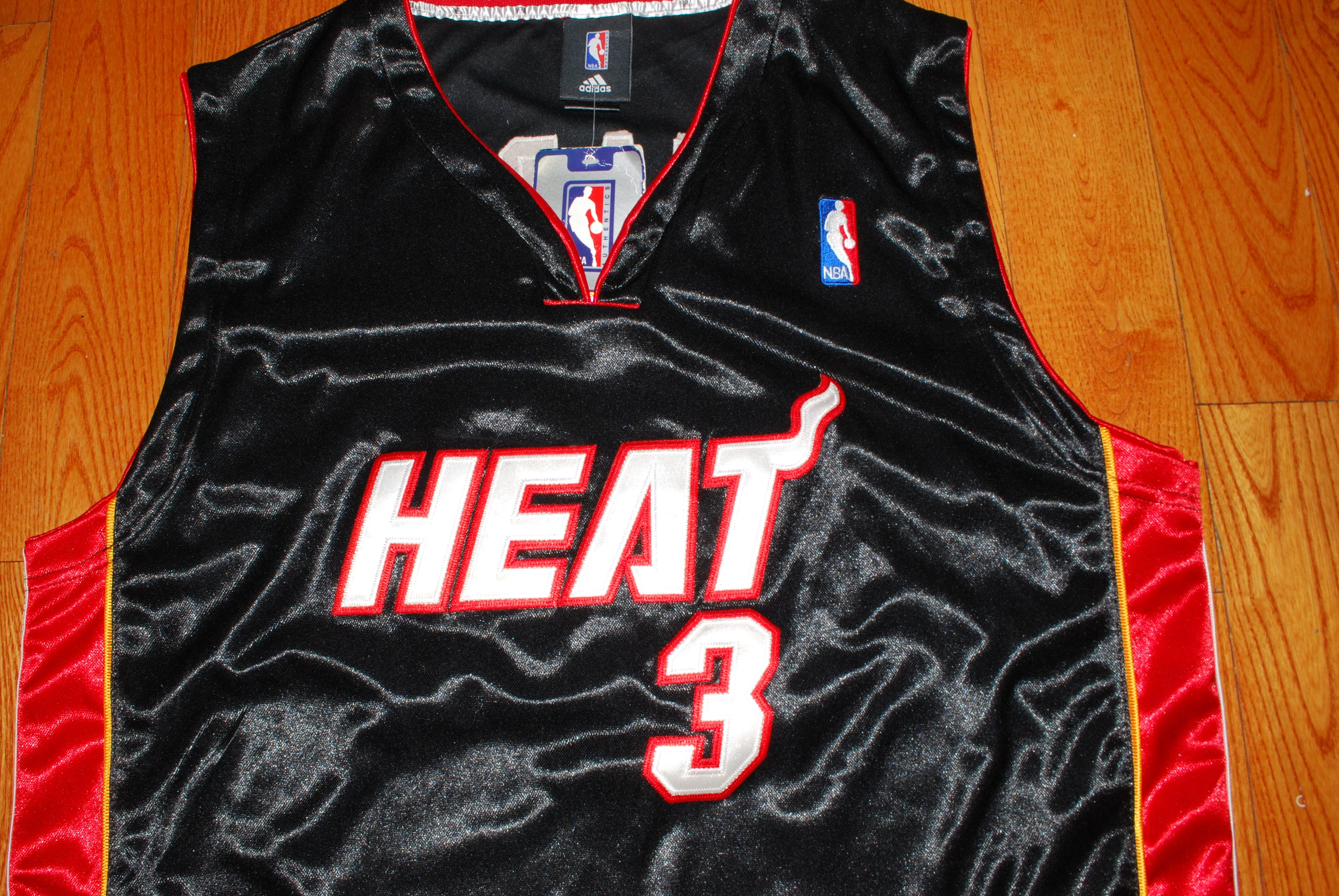 Adidas Adidas NBA Miami Heat Dwayne Wade NOS Jersey w/ Tags Size US L / EU 52-54 / 3 - 2 Thumbnail