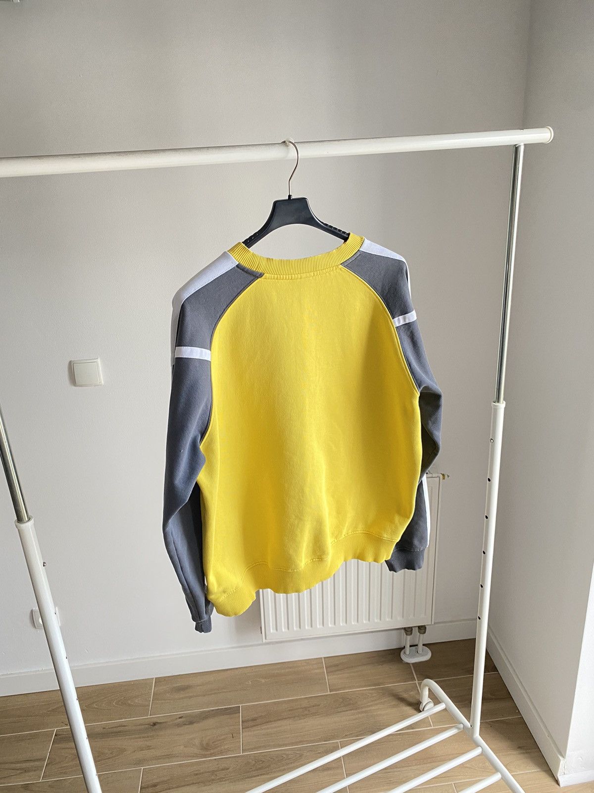Nike Vintage Y2K Nike Sweatshirt Size US L / EU 52-54 / 3 - 14 Thumbnail