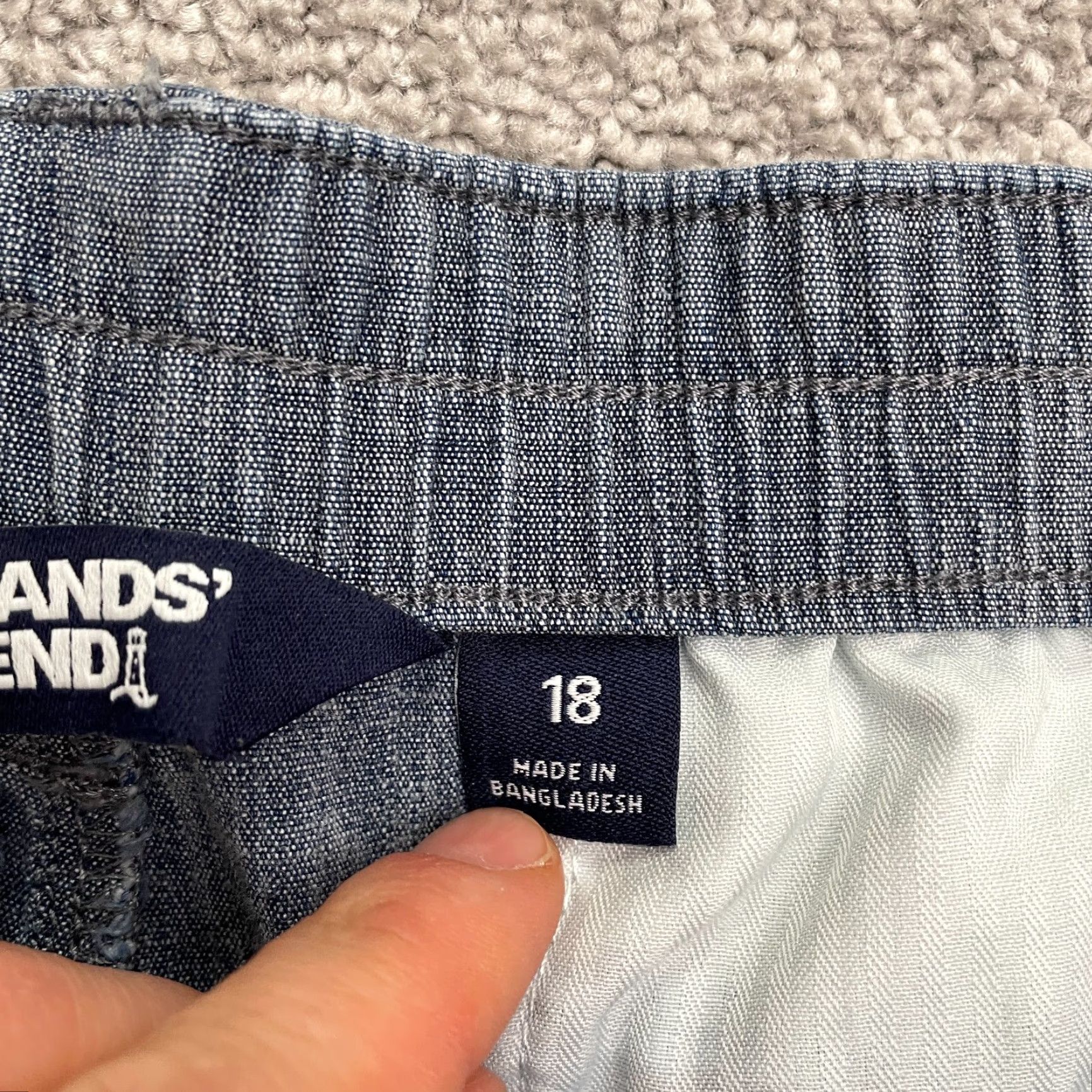 Lands' End Lands' End Bermuda Shorts Womens Plus Size 18 Blue Mid Rise Elastic Cotton Blend 7in Inseam Pockets Outdoor Classic Size 40" / US 18 - 6 Thumbnail