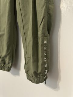 Supreme Warm Up Pant | Grailed