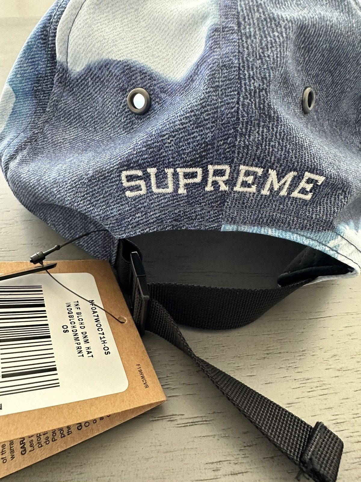 Supreme × The North Face Supreme x The North Face Bleached Denim Print 6 Panel Hat Size ONE SIZE - 4 Thumbnail