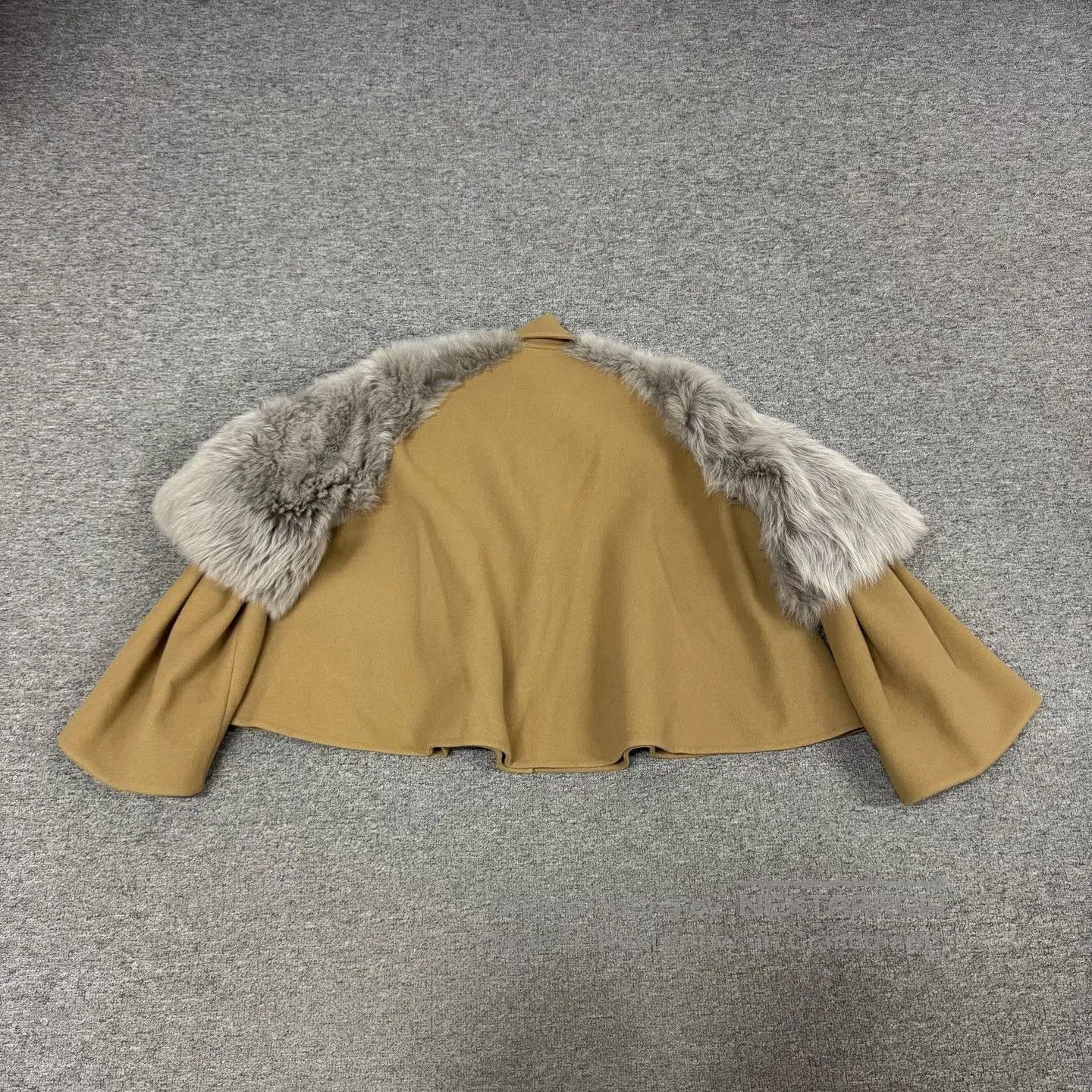 Loewe LOEWE Short wool coat with fur trim| Size S / US 4 / IT 40 - 2 Thumbnail