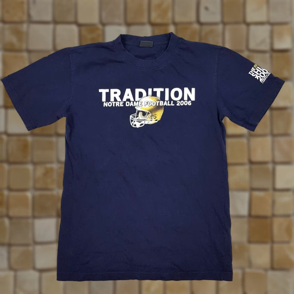 NCAA VINTAGE Notre Dame Football Fighting Irish NCAA Mens T-Shirt Blue S Nike? Size US S / EU 44-46 / 1 - 1 Thumbnail