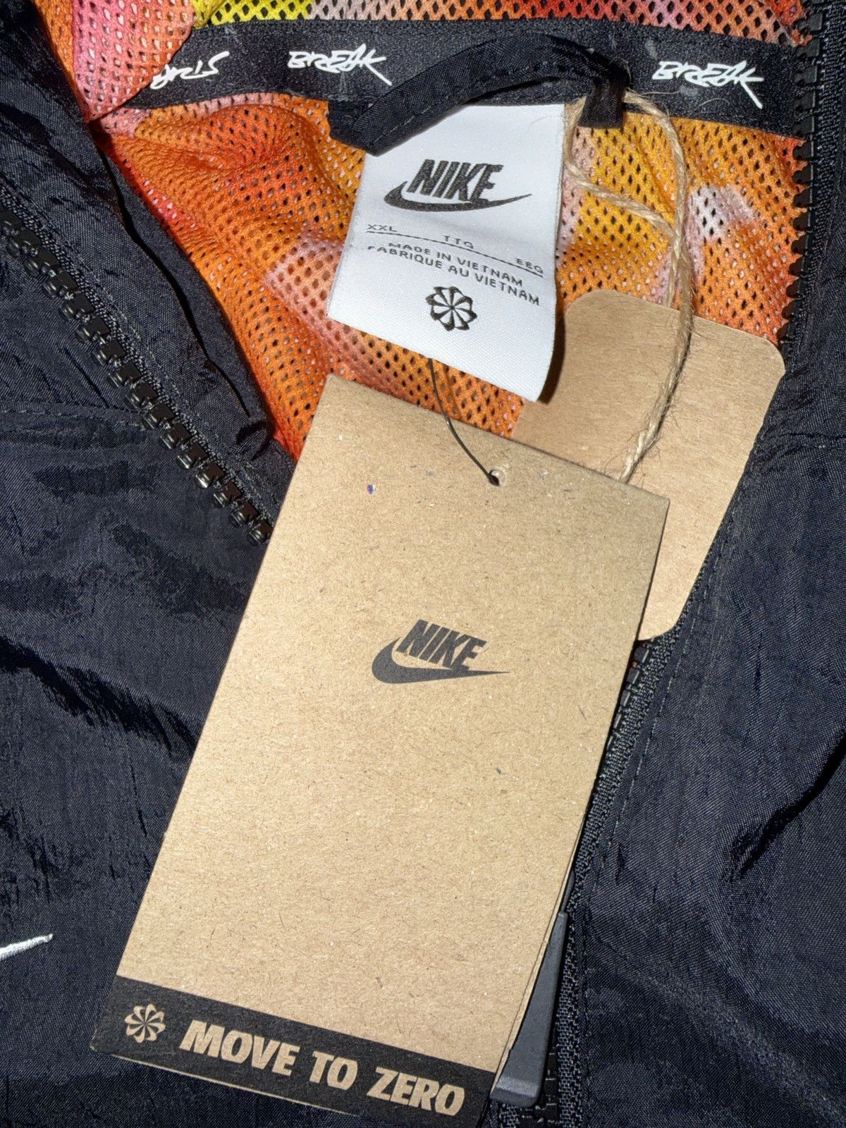 Futura nike futura win breaker Size US XXL / EU 58 / 5 - 3 Thumbnail