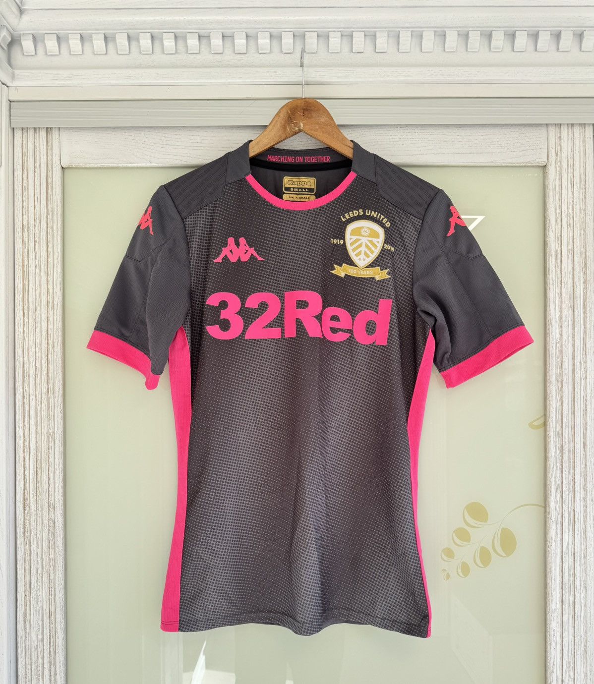 Kappa Leeds United 2019-2020 Away Soccer Jersey Football Shirt Kit Size US S / EU 44-46 / 1 - 1 Thumbnail