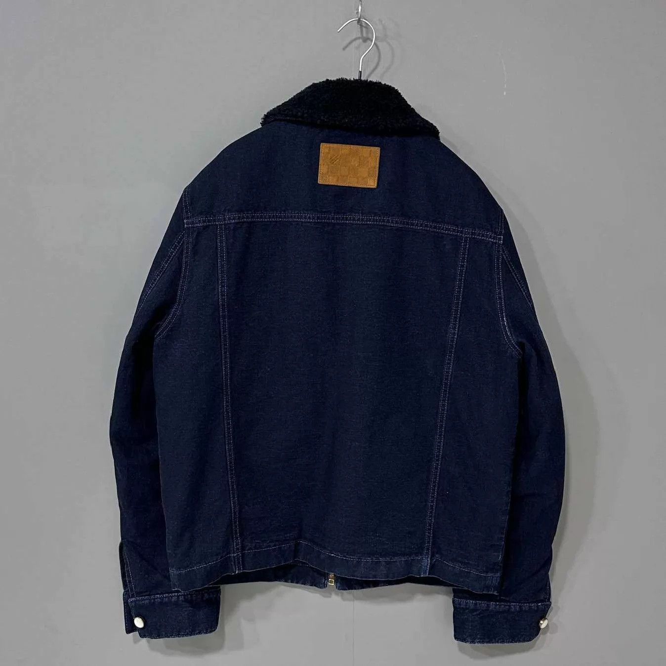 Louis Vuitton LV Black Shearling Collar Denim Puffer Jacket 48 Size US M / EU 48-50 / 2 - 3 Thumbnail