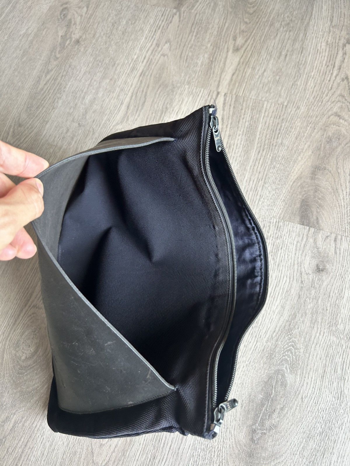 Issey Miyake Vintage Issey miyake flat clutch Size ONE SIZE - 3 Thumbnail