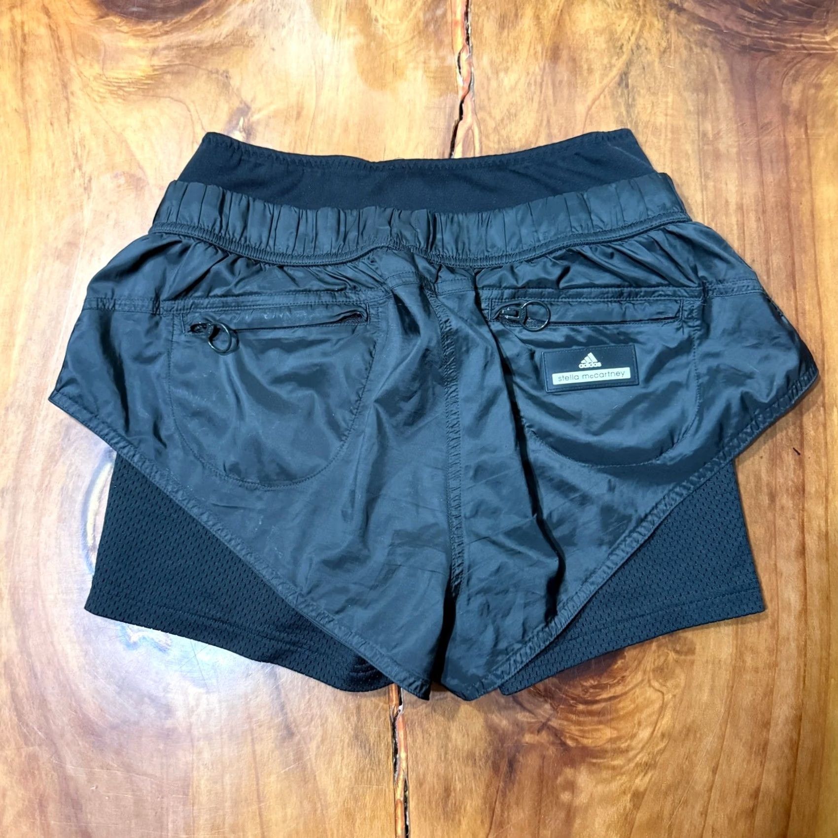 Stella McCartney Stella McCartney Women's Shorts XS Athletic Layered Breathable Black 90s Gym Fitness Casual Activewear Pull On Inseam 2 in Machine Washable Size 26" / US 2 / IT 38 - 4 Thumbnail