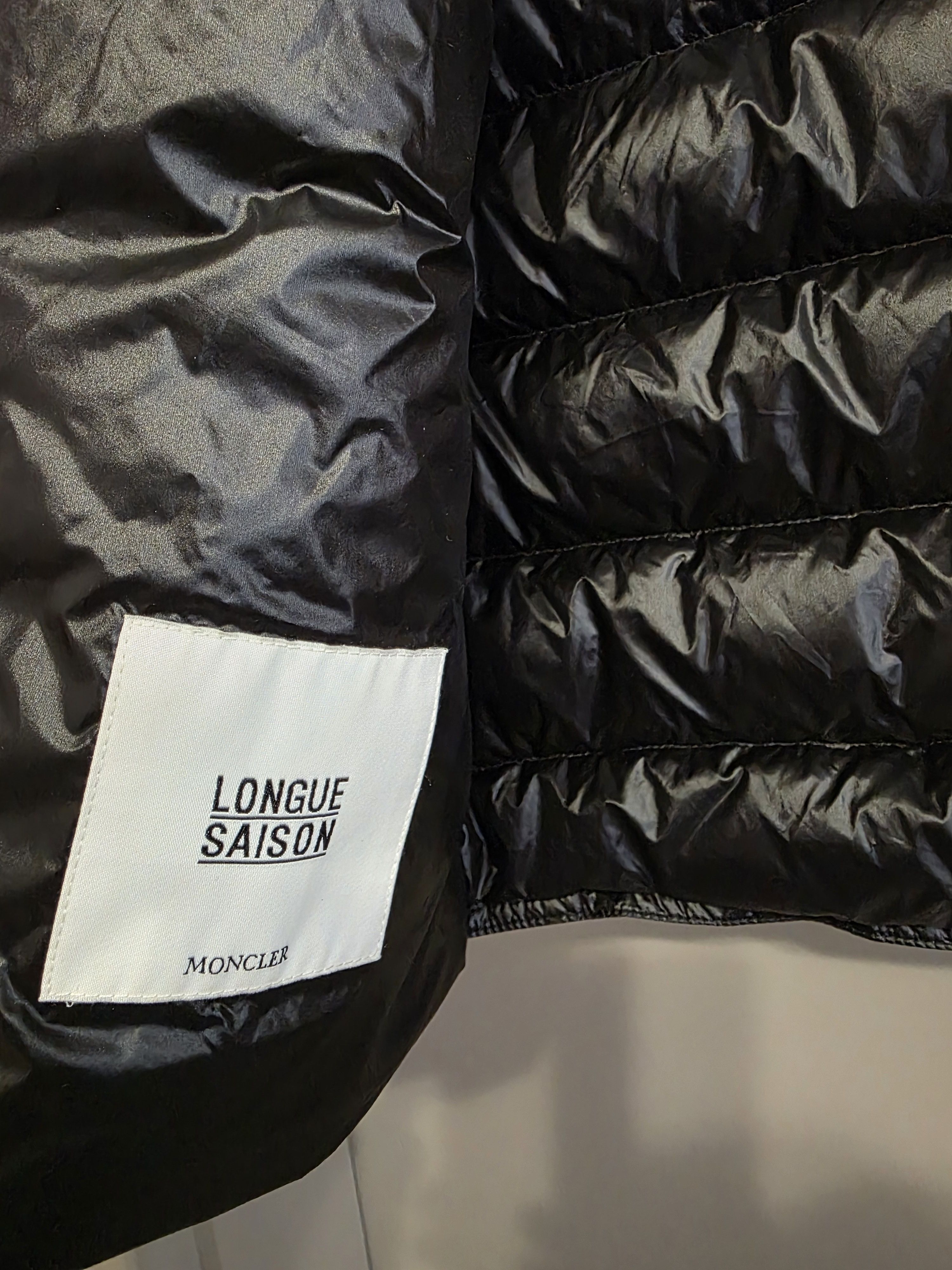 Moncler MONCLER Gui Down Vest Black perfect condition Size US M / EU 48-50 / 2 - 7 Thumbnail