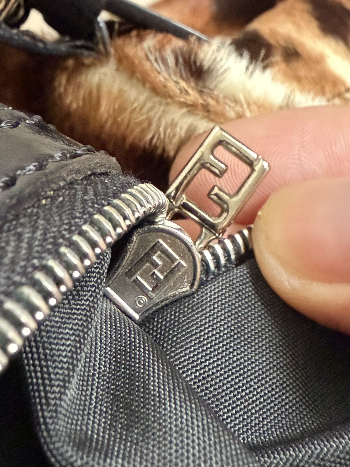 Fendi 2000s Sick Limited Edition Fendi Pony Hair Mama Baguette bag Size ONE SIZE - 16 Thumbnail