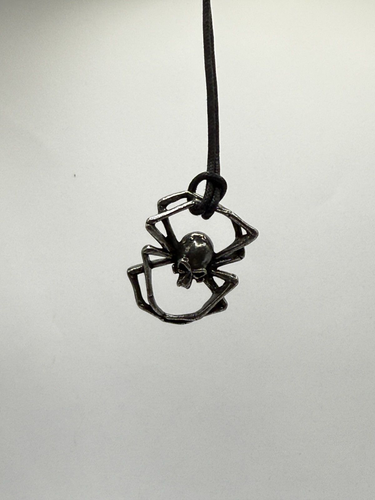 Seditionaries Alchemy 1990s spider necklace/pendant biker/goth chrome erd Size ONE SIZE - 5 Thumbnail