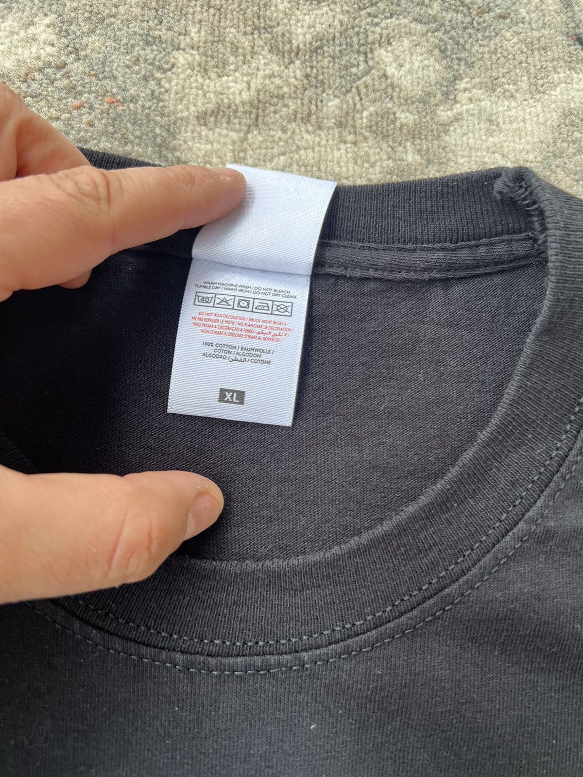 Fruit Of The Loom Vintage Santa Cruz Hand Tee Size US XL / EU 56 / 4 - 4 Thumbnail