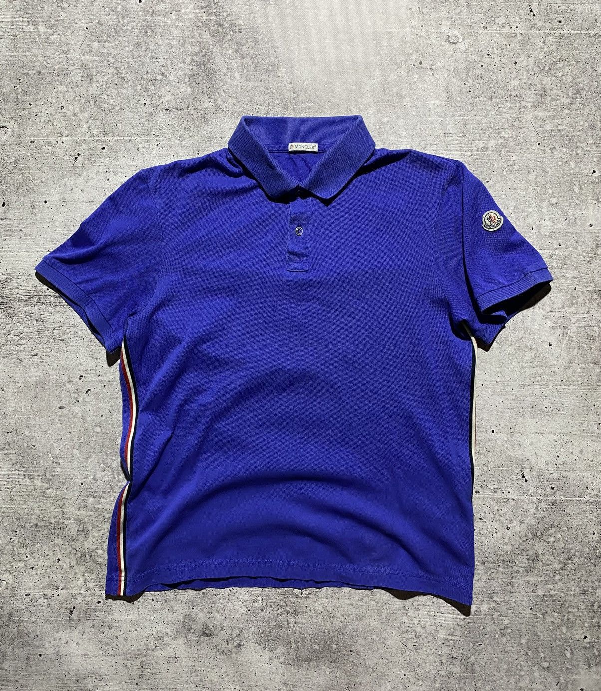 Moncler 🔥Moncler rare logo polo Size US S / EU 44-46 / 1 - 1 Thumbnail