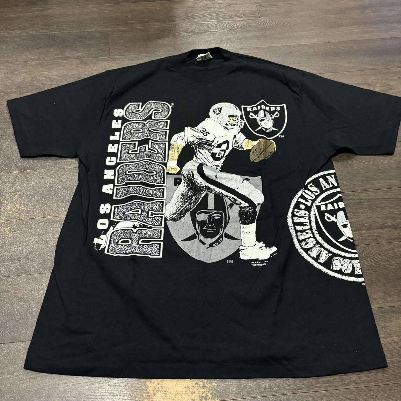 Designer Vintage Los Angeles Raiders All Over Print T Shirt Waves 90s Size US XL / EU 56 / 4 - 2 Thumbnail