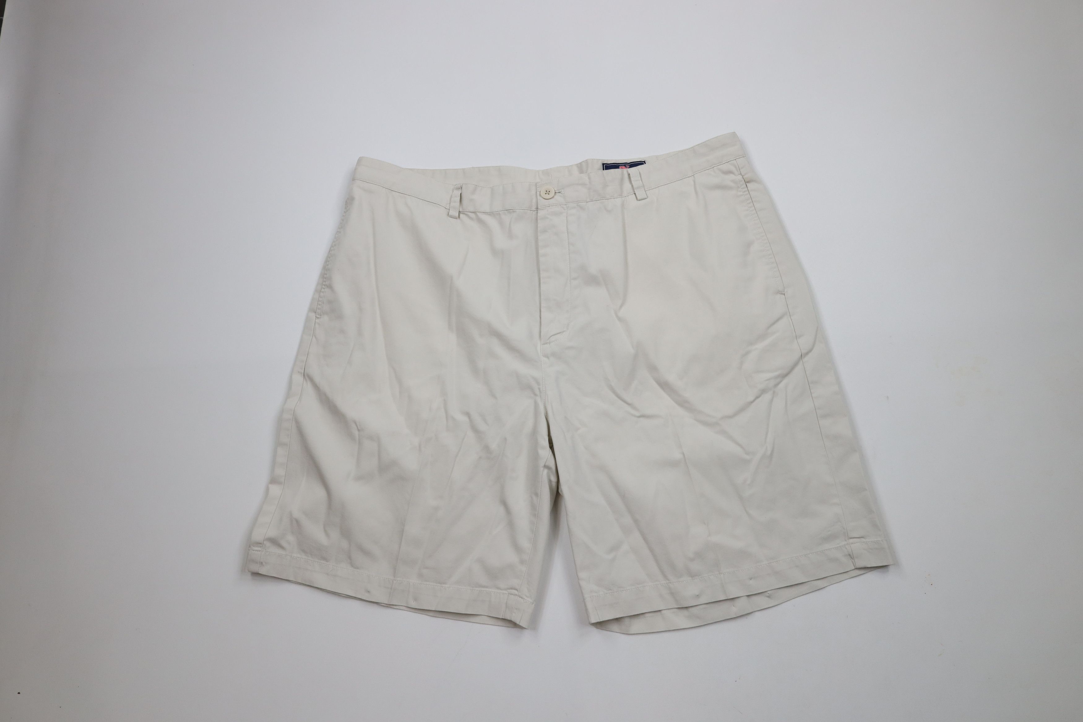 Vineyard Vines × Vintage Vineyard Vines Spell Out Club Golfing Golf Shorts Beige Size US 42 / EU 58 - 1 Thumbnail