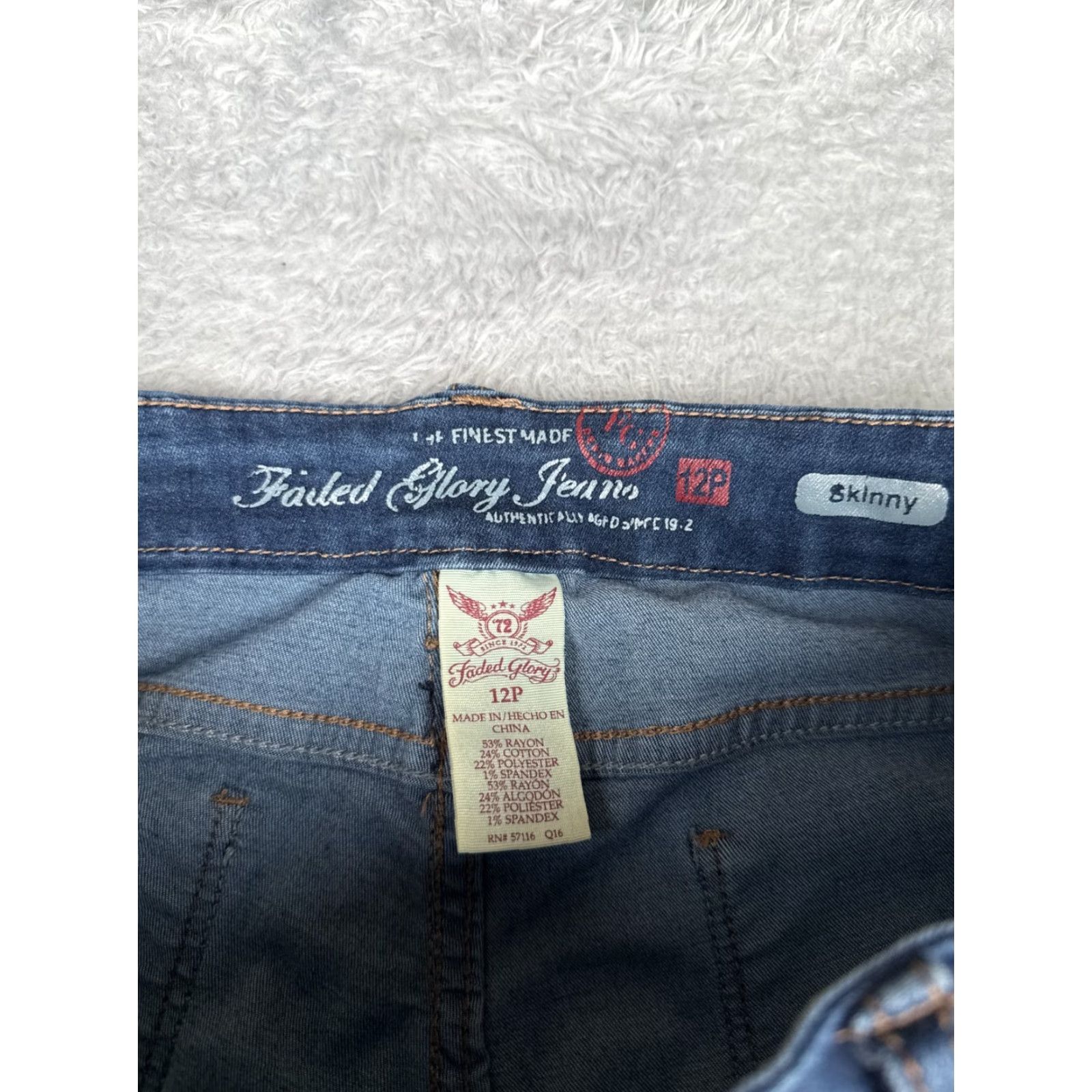 Faded Glory VINTAGE Faded Glory Jeans Women 12P Blue Skinny Mid Rise Zip 30x28 Denim Cotton Blend 5-Pocket Design Regular Womens Jeans Size 34" / US 12 / IT 48 - 6 Thumbnail