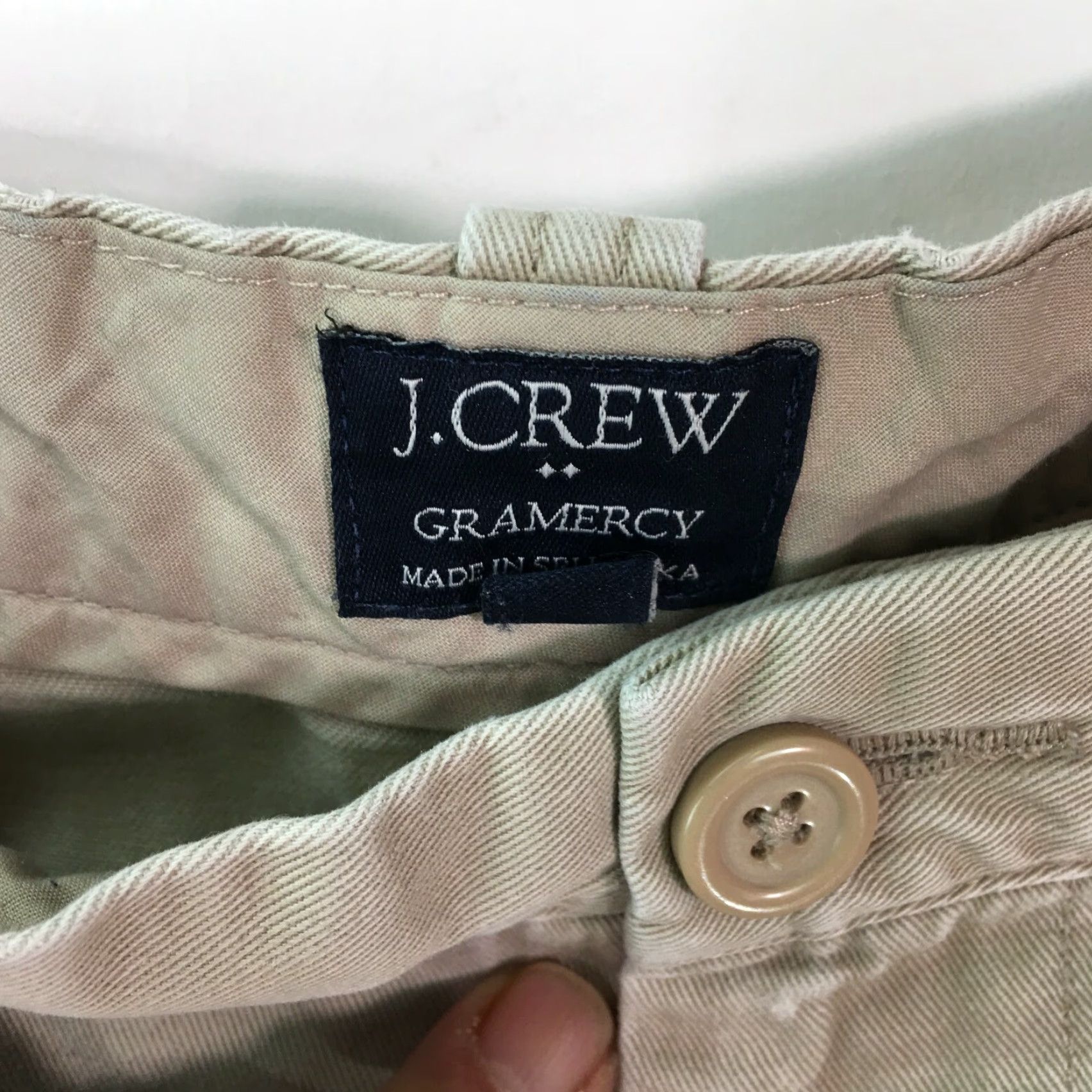 J.Crew J.Crew Shorts Chino Beige Flat Front Gramercy Mens Size 38W Casual Belt Loops 10 In Inseam Regular Size US 40 / EU 56 - 4 Thumbnail