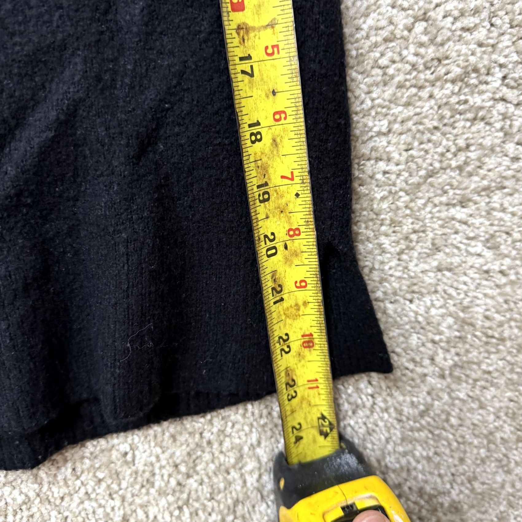 J.Crew J.Crew Sweater Womens Medium Black Crew Neck Pullover Extra-Soft Tight-Knit Knit Casual Fall Womens Size M / US 6-8 / IT 42-44 - 6 Thumbnail