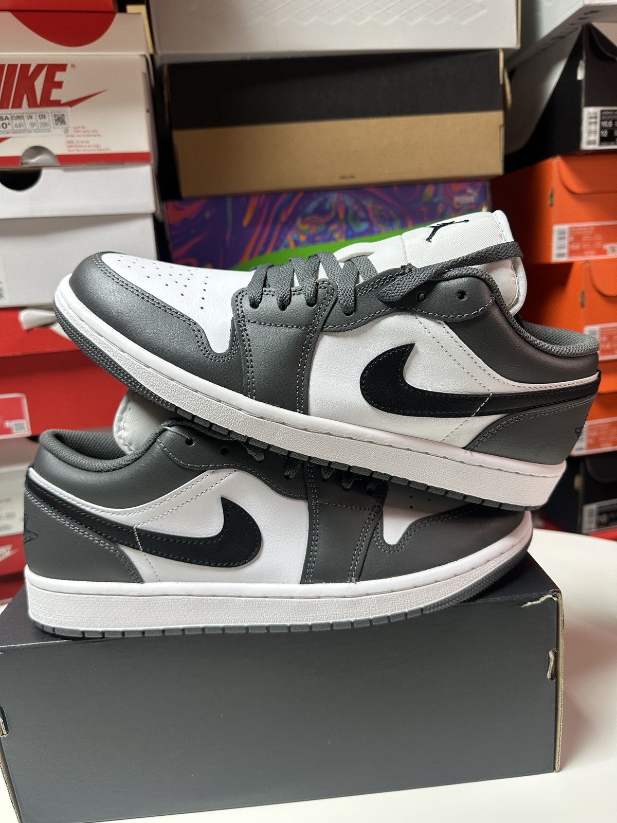 Jordan Brand × Nike *New* Size 10 Men Air Jordan 1 Low White Black Iron Gray Size US 10 / EU 43 - 3 Thumbnail