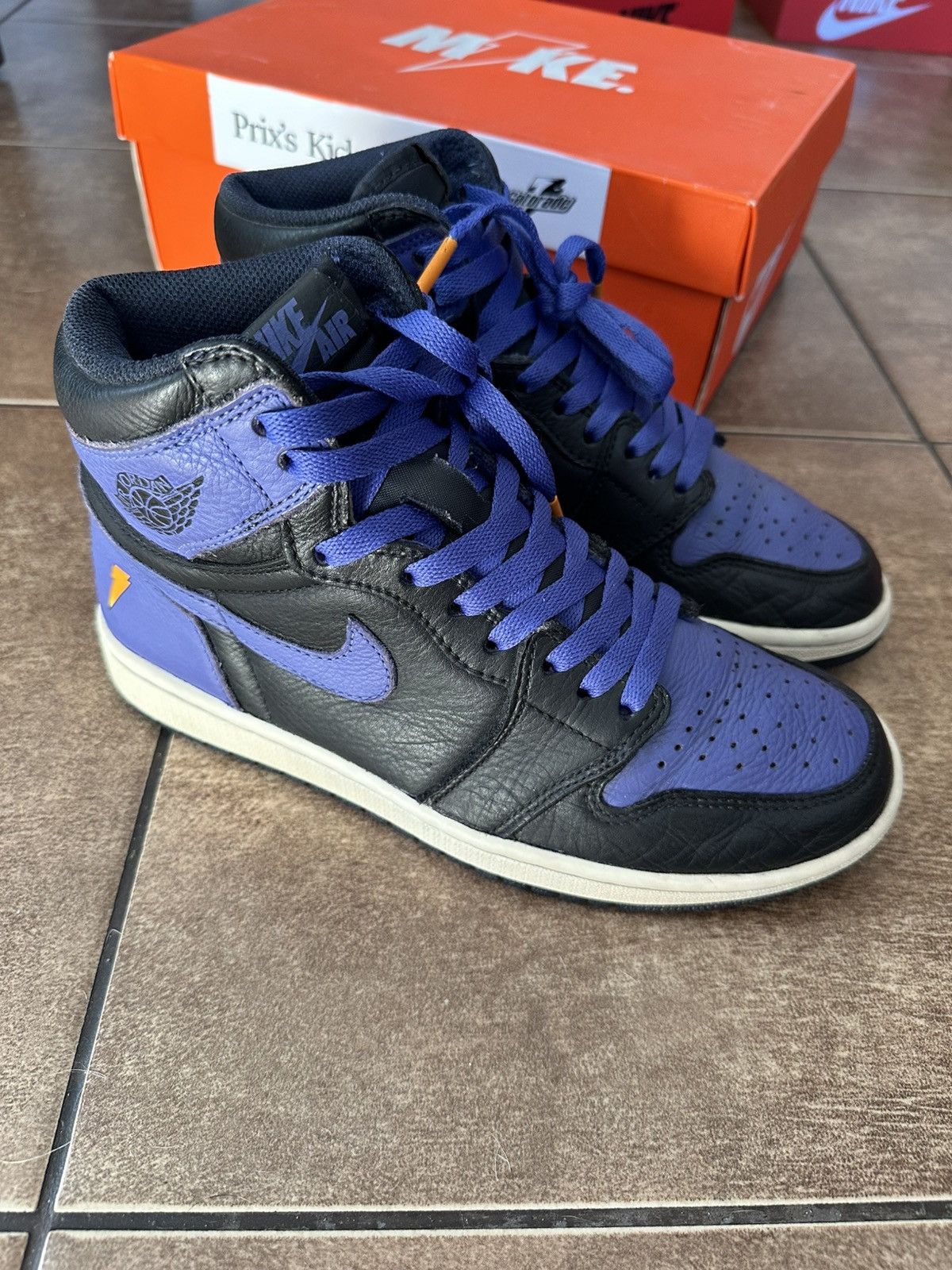 Jordan Brand × Nike Nike Air Jordan 1 High Gatorade Grape Custom 7US Size US 7 / EU 40 - 1 Thumbnail