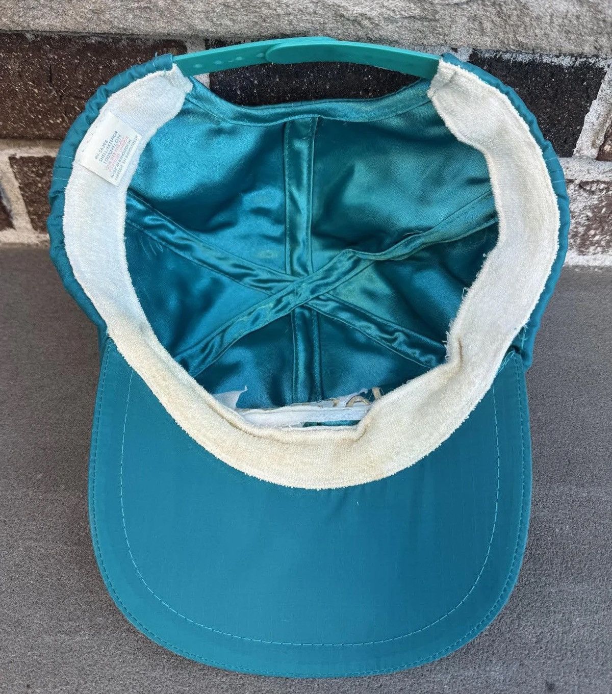 Vintage Vintage Jaguar Teal Nylon Hat Size ONE SIZE - 2 Thumbnail