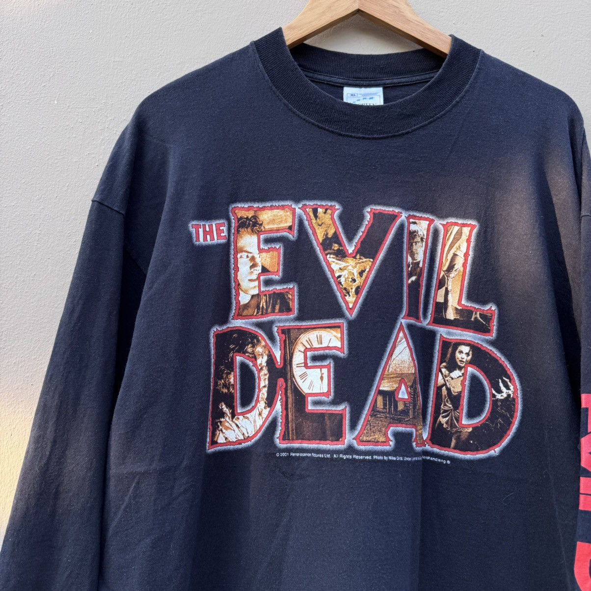 Vintage Vintage Evil dead 2001 very rare long shirt Size US XL / EU 56 / 4 - 2 Thumbnail