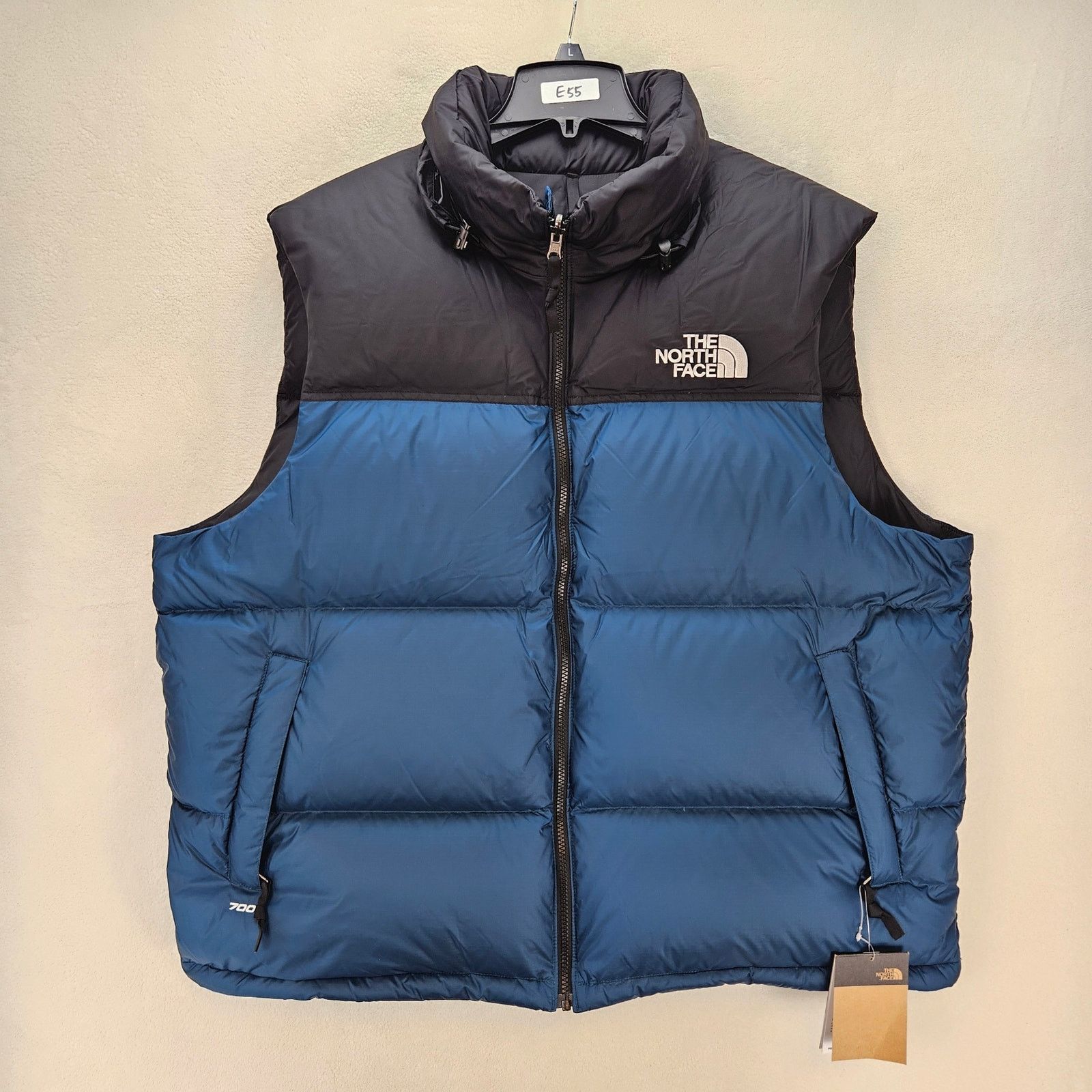 The North Face THE NORTH FACE MEN'S XXL 1996 NUPTSE VEST MIDNIGHT PETROL Size US XXL / EU 58 / 5 - 1 Thumbnail