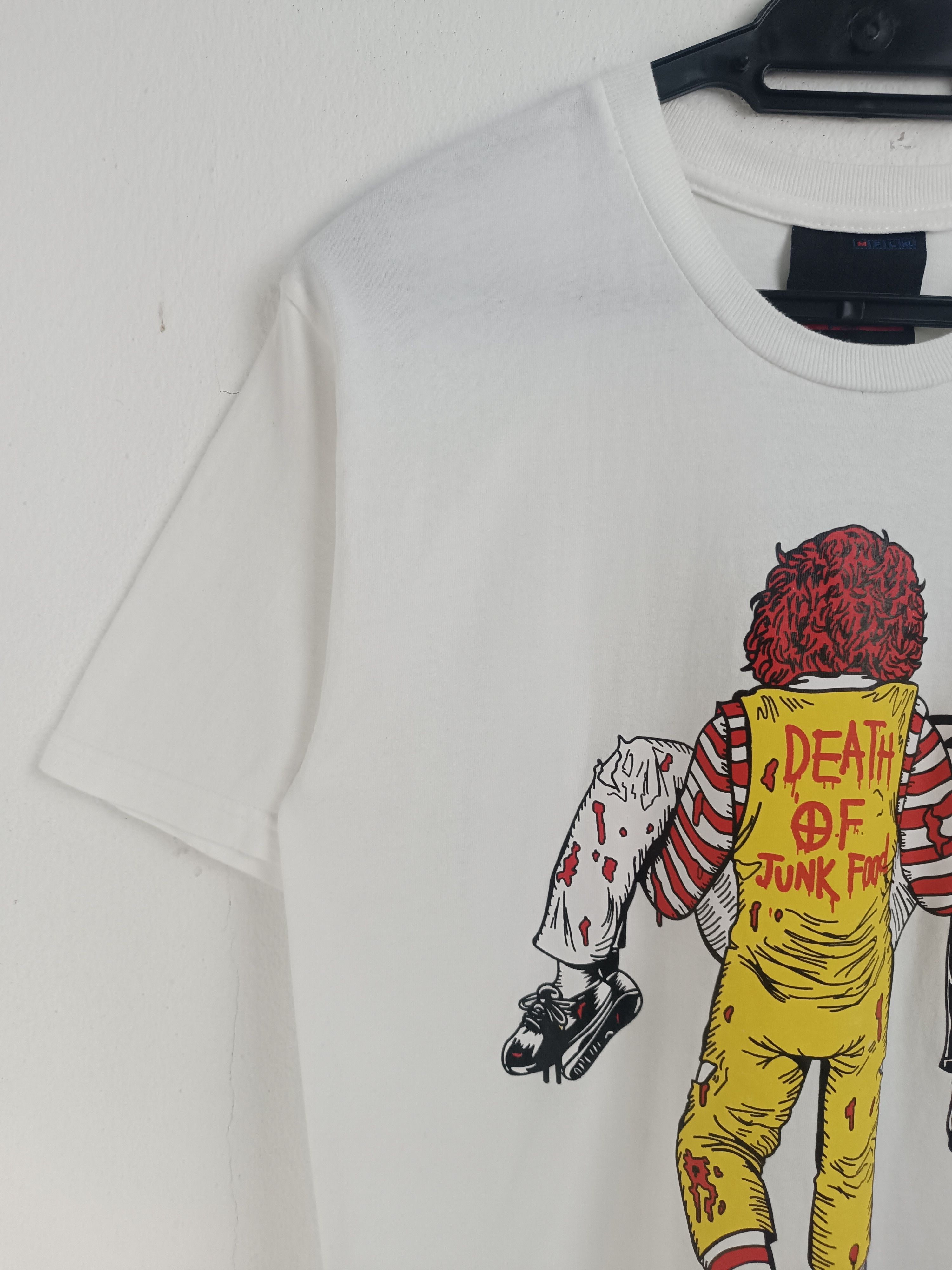 Vintage VINTAGE DEATH OF JUNKFOOD MCDONALD VS KFC TEE VERY RARE Size US S / EU 44-46 / 1 - 5 Thumbnail